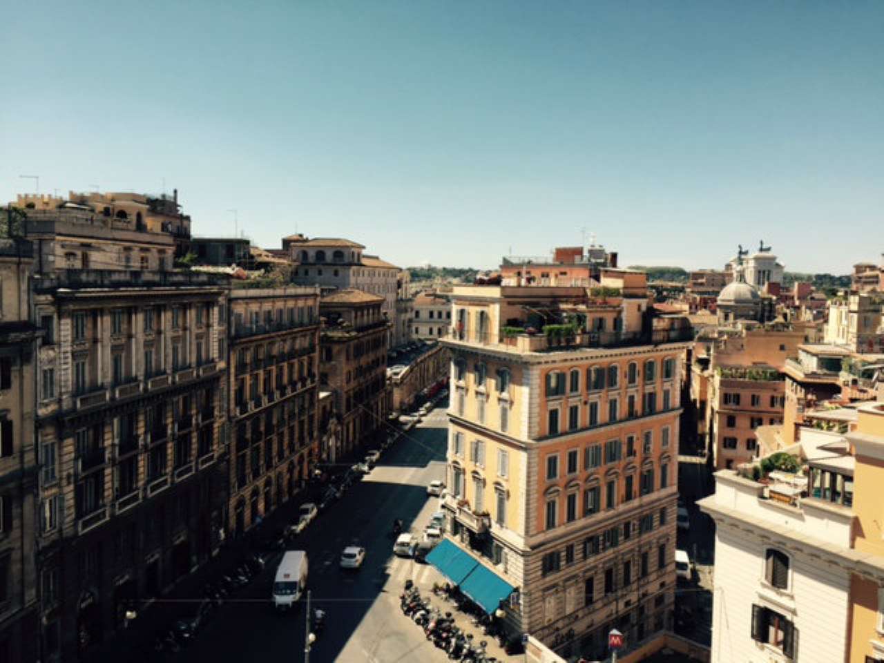 Negozio - Loc.Com. ROMA vendita  San giovanni appia nuova corsini real estate