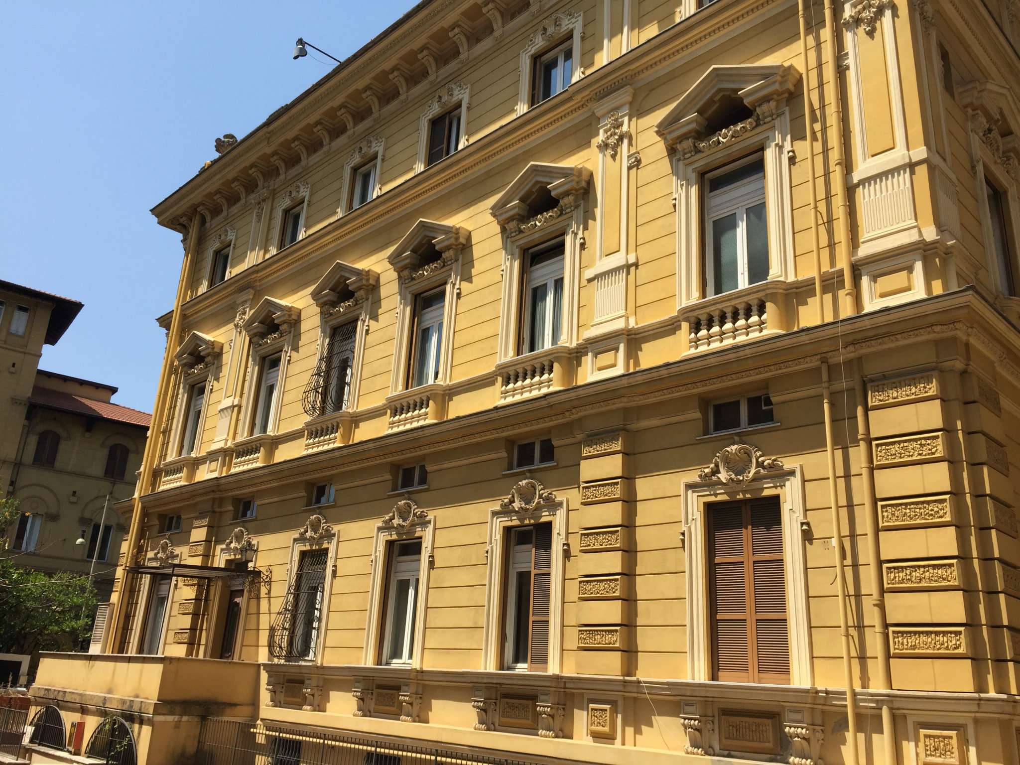 Ufficio - Loc.Com. ROMA vendita  Centro storico bissolati corsini real estate
