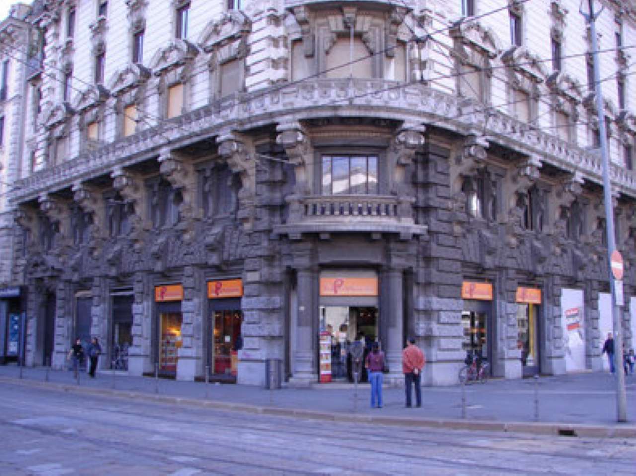 Ufficio - Loc.Com. MILANO affitto  CENTRO STORICO broletto corsini real estate