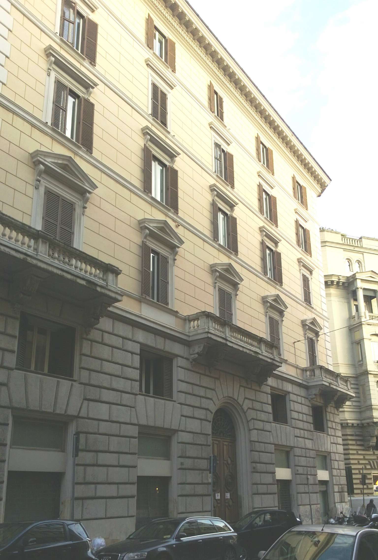 Ufficio - Loc.Com. ROMA affitto  PRATI cavour corsini real estate