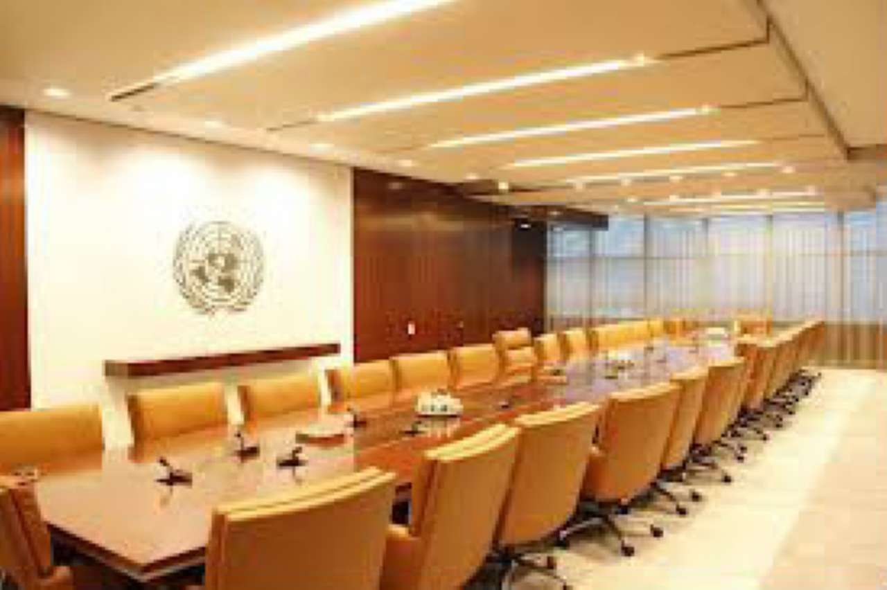 Ufficio - Loc.Com. ROMA affitto  Centro storico uffici del vicario corsini real estate