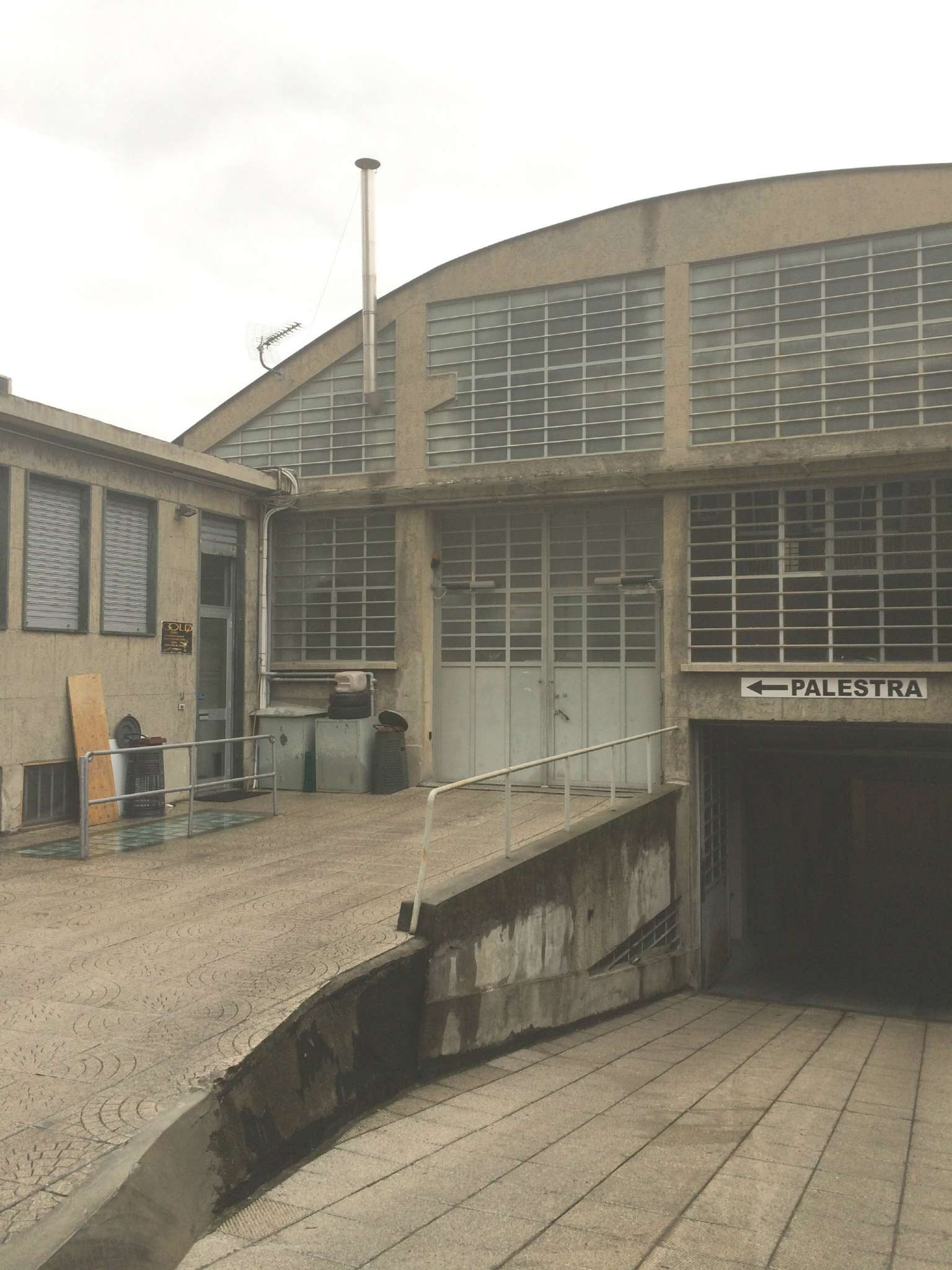 Negozio - Loc.Com. TORINO affitto  MADONNA DI CAMPAGNA  REXINDUSTRIALE sas