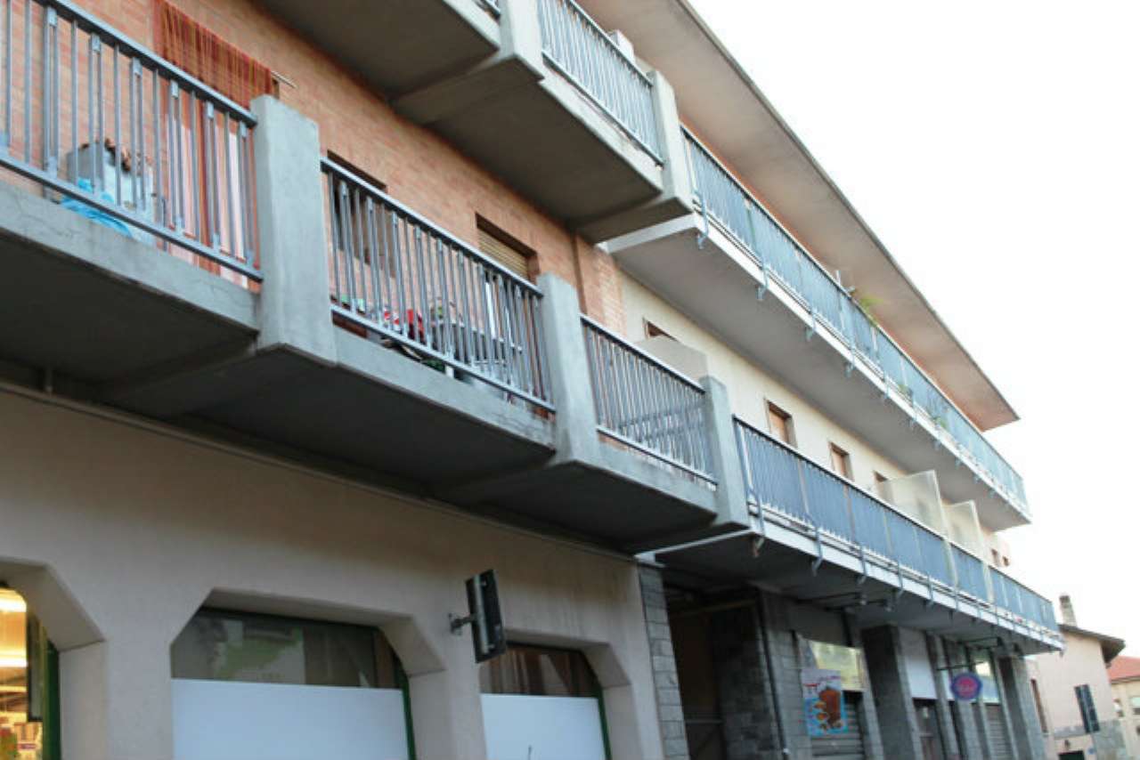 Appartamento SANTENA vendita   Pezzana Iati Immobiliare