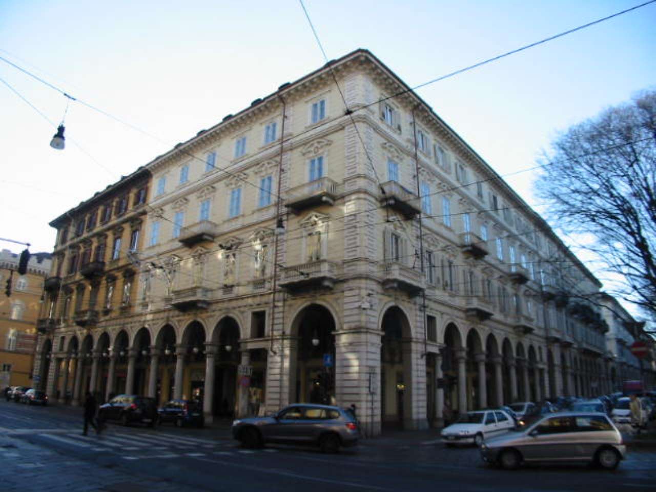  torino affitto quart: centro eventa