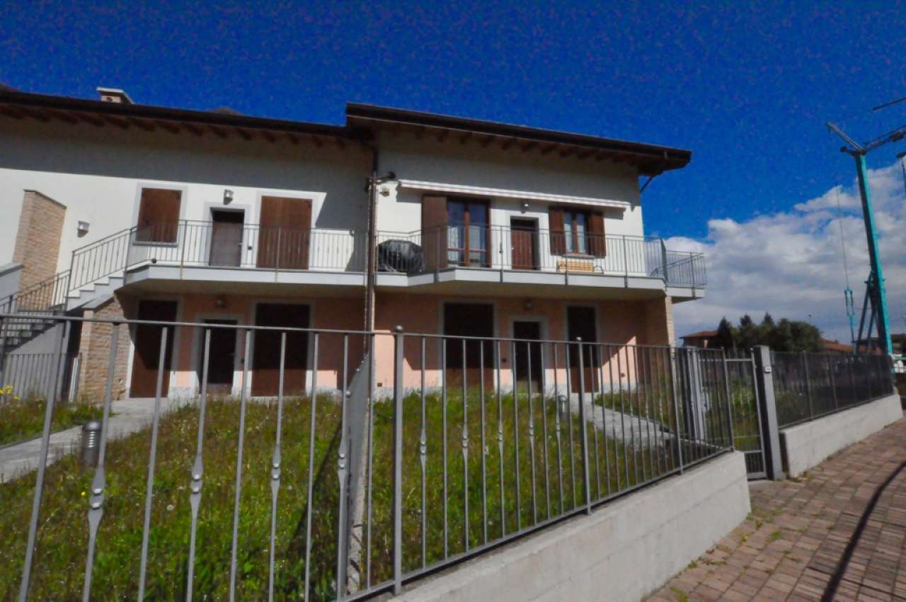 Villa Unifamiliare - Indipendente CHIGNOLO D