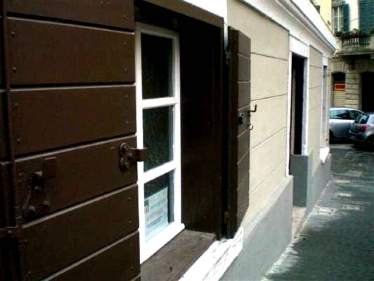 Negozio - Loc.Com. TRIESTE affitto  CENTRO Piazza Barbacan Mazzini Immobiliare