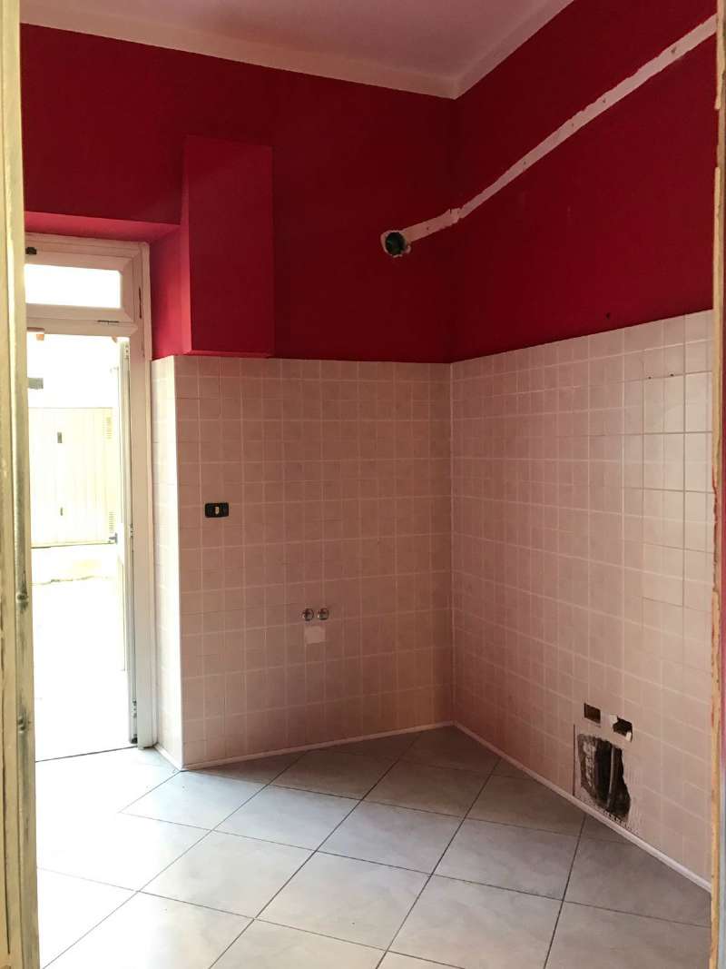 Negozio - Loc.Com. TORINO vendita  PARELLA crevacuore AMICACASA Immobiliare