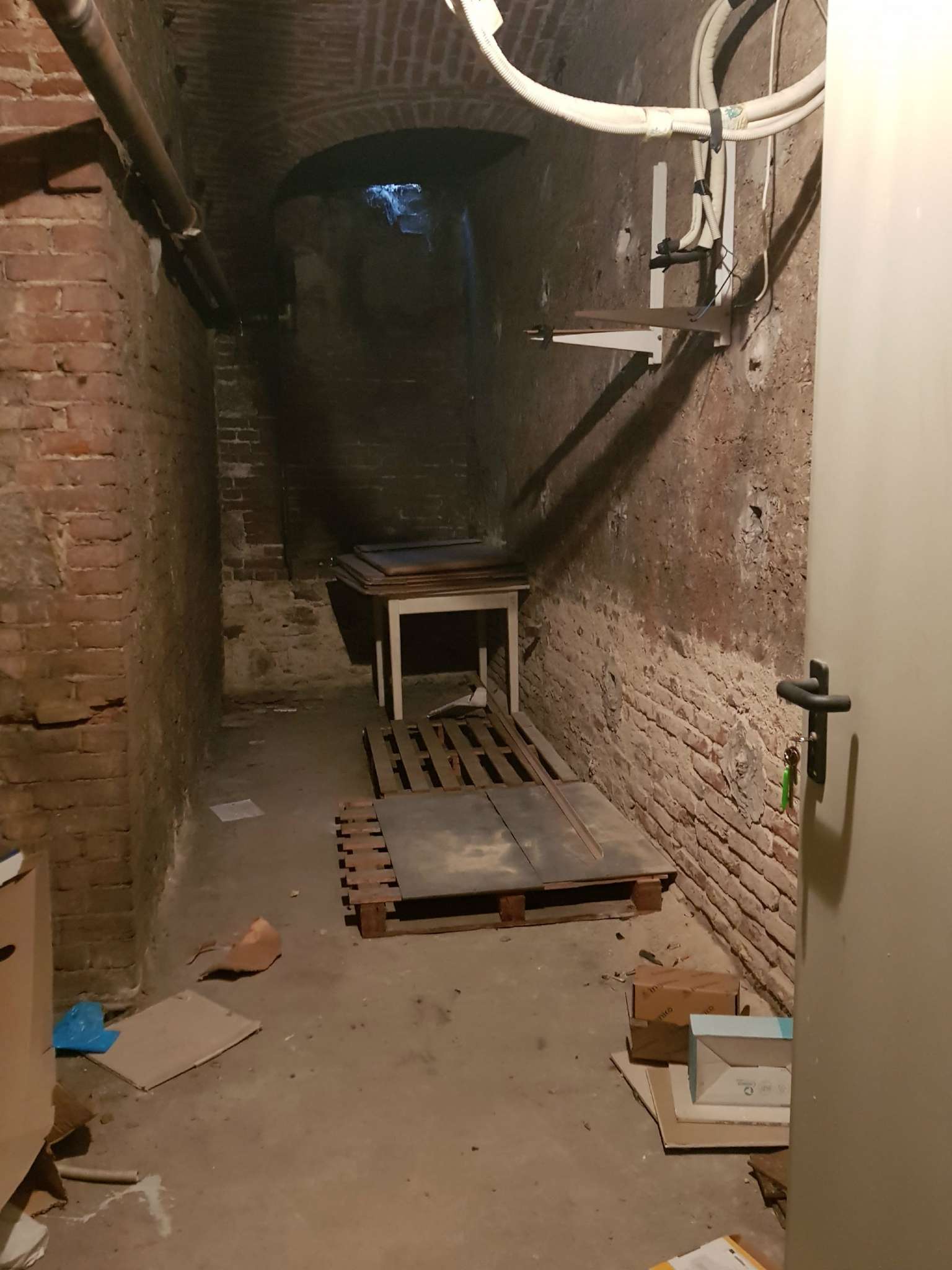 Negozio - Loc.Com. TORINO affitto  CROCETTA re umberto AMICACASA Immobiliare