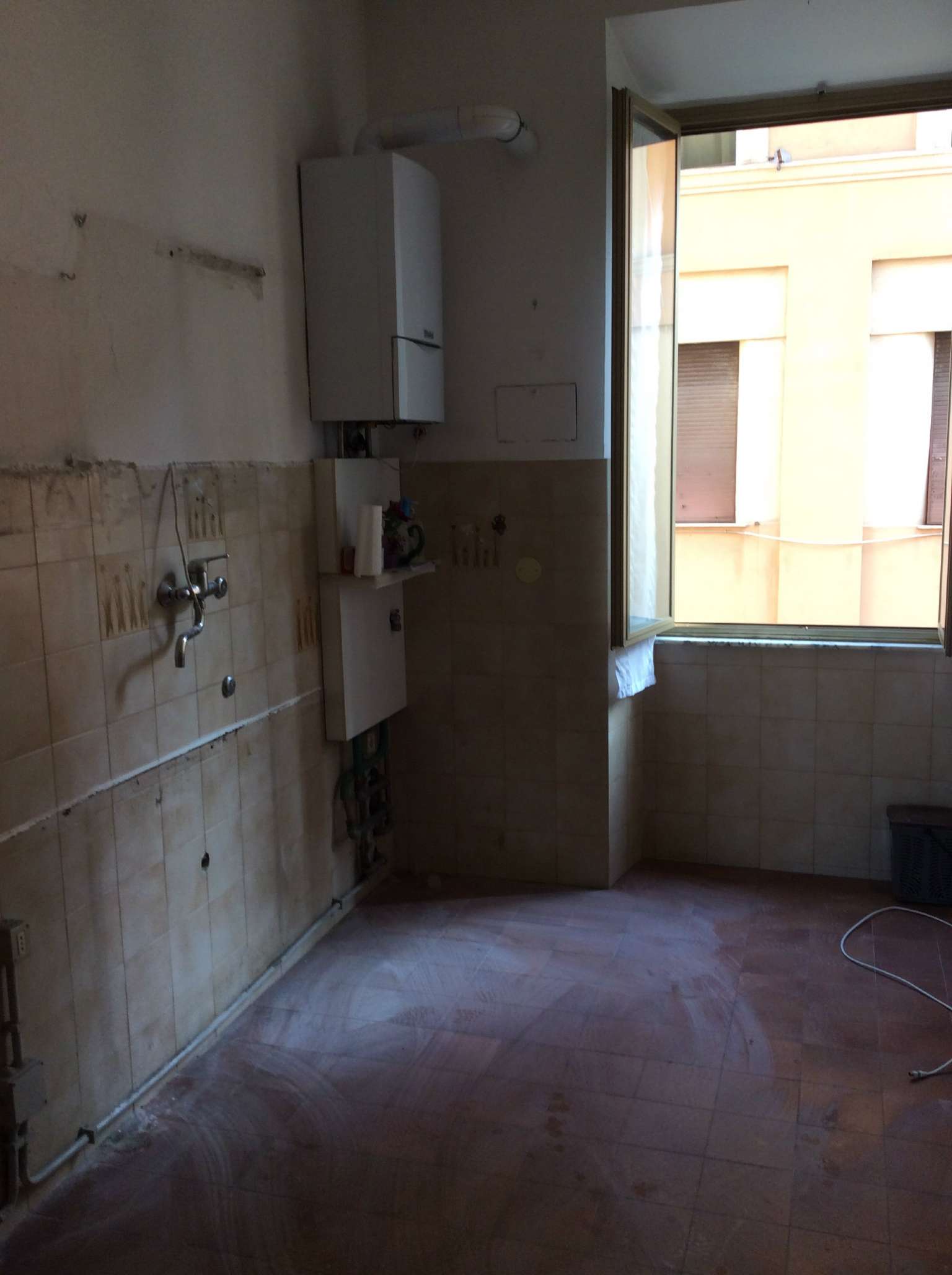 Appartamento ROMA vendita  PRATI Via Durazzo Nobilcasa S.A.S.