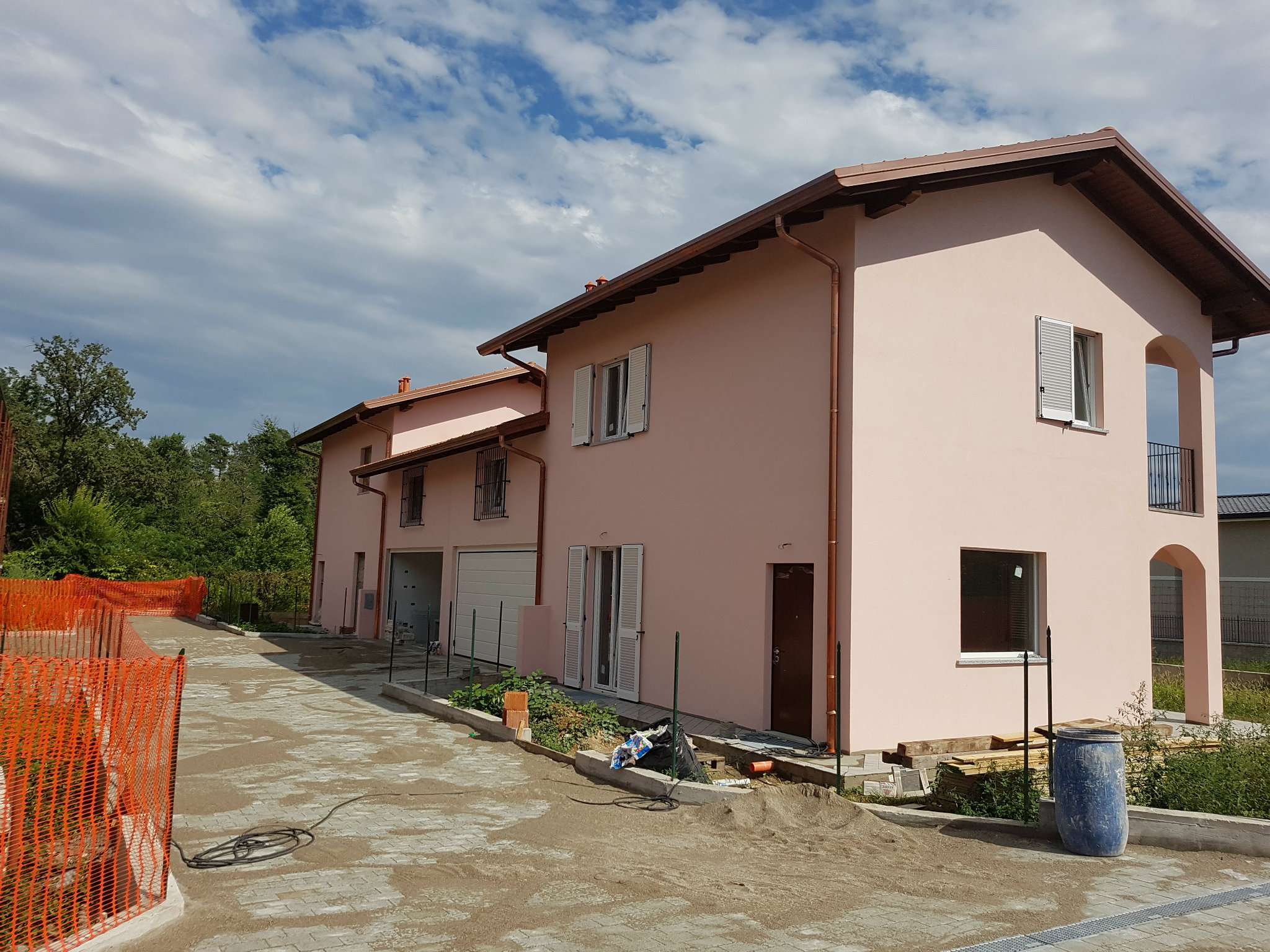 Villa Bifamiliare CARNAGO vendita   cantalupi Immobiliare Arena Team