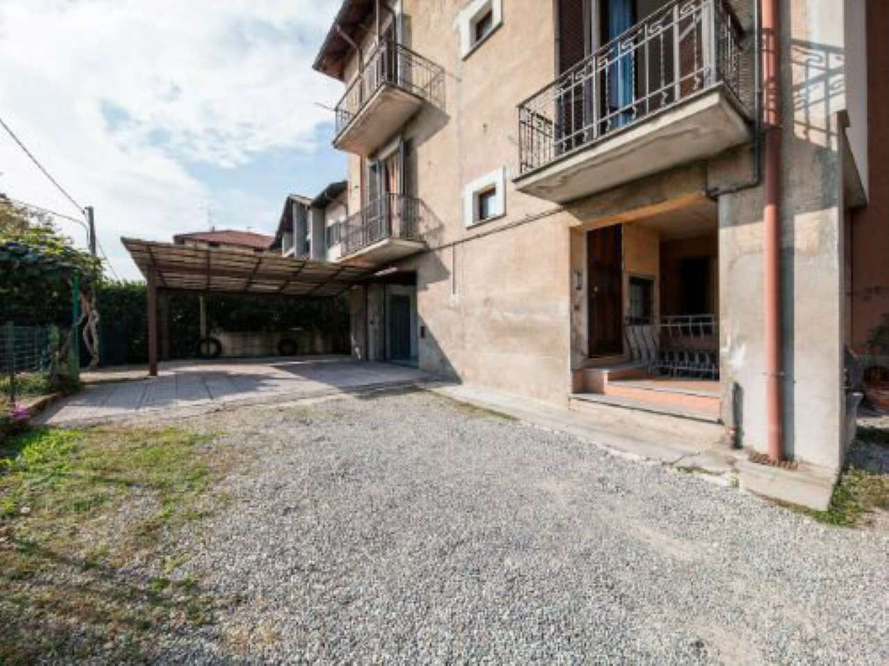 Villa Unifamiliare - Indipendente MALNATE vendita   como Immobiliare Arena Team