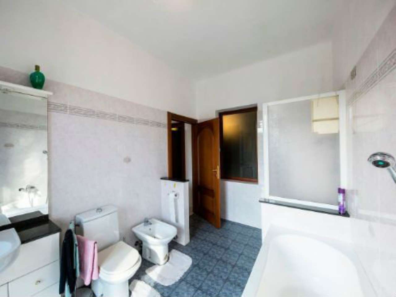 Villa Unifamiliare - Indipendente MALNATE vendita   como Immobiliare Arena Team