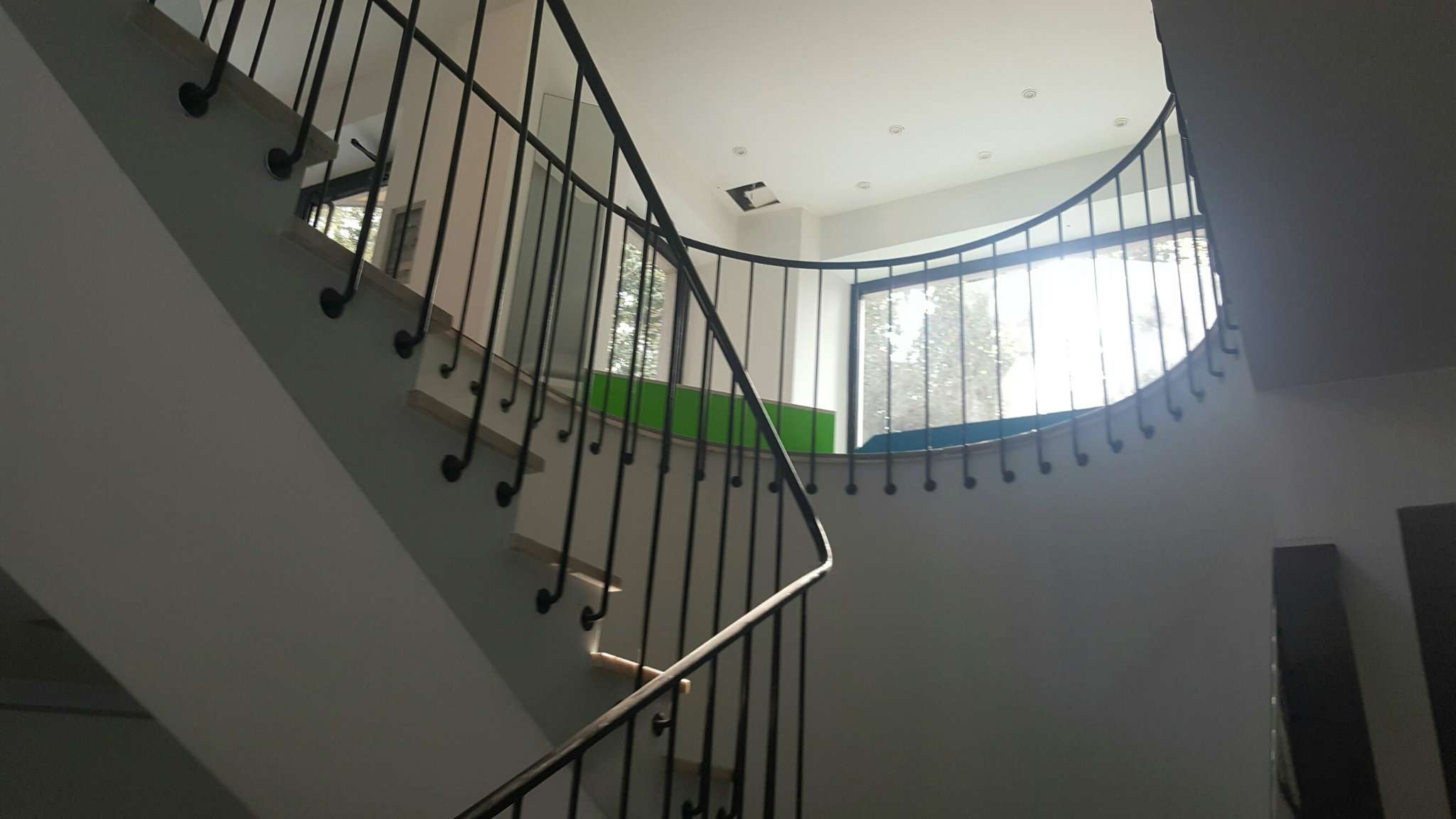 Negozio - Loc.Com. MACERATA vendita   VIA GHINO VALENTI IMMOBILIARE ITALIA