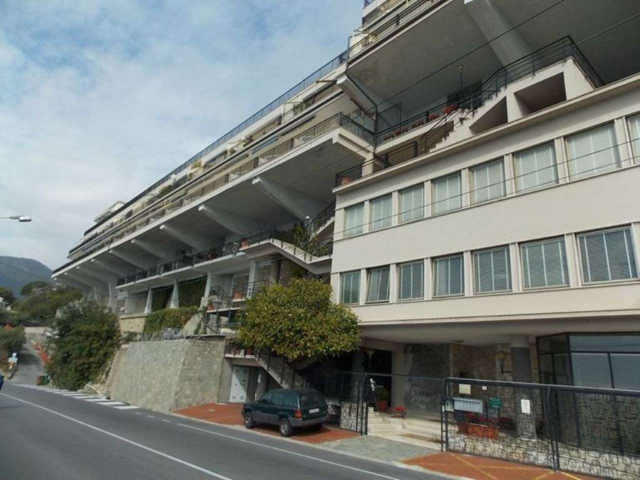  ospedaletti vendita quart:  panorama casa