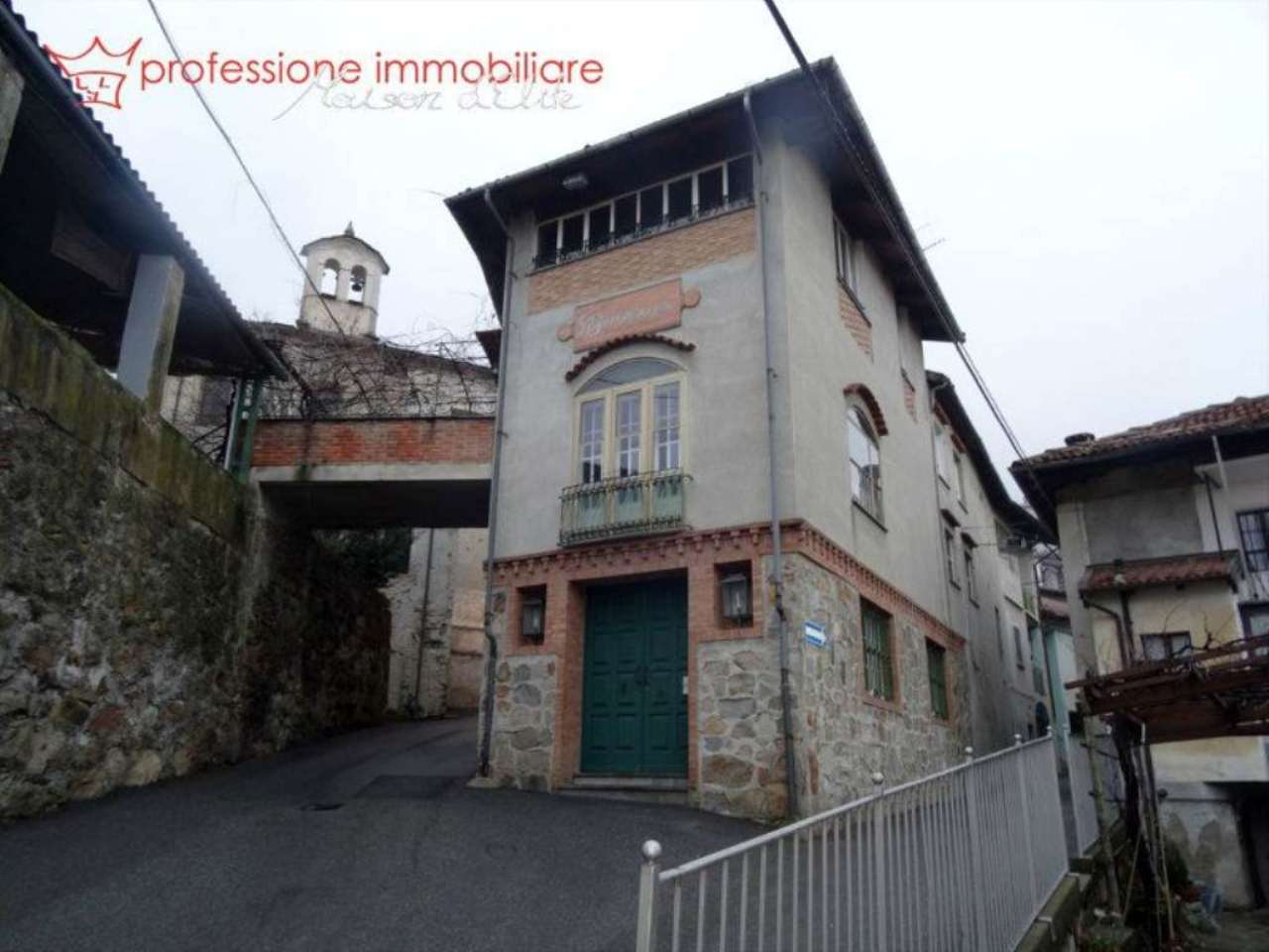  quassolo vendita quart:  professione immobiliare - maison d'elite