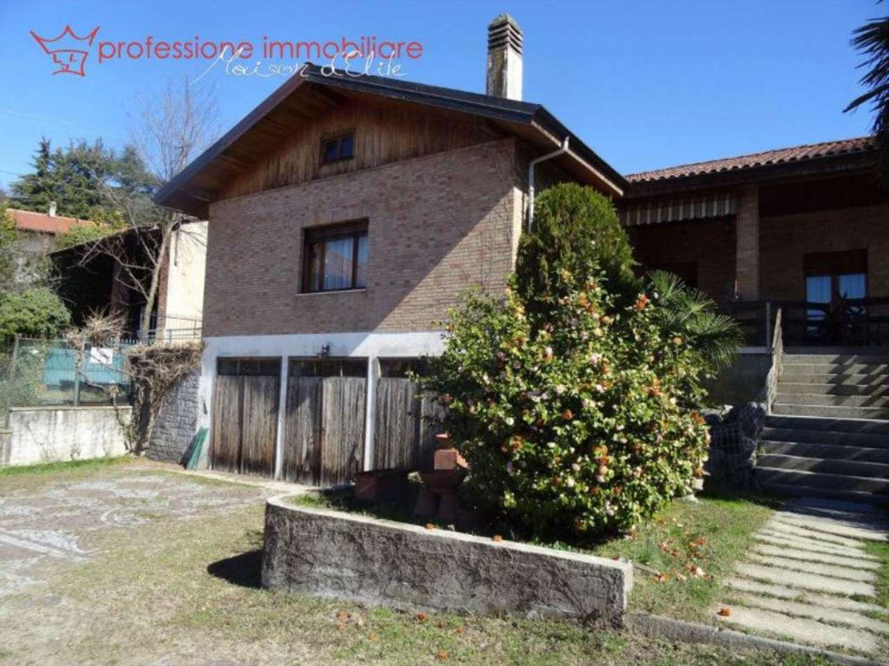 Villa Unifamiliare - Indipendente MONTALENGHE vendita   Solferino PROFESSIONE IMMOBILIARE - MAISON D'ELITE