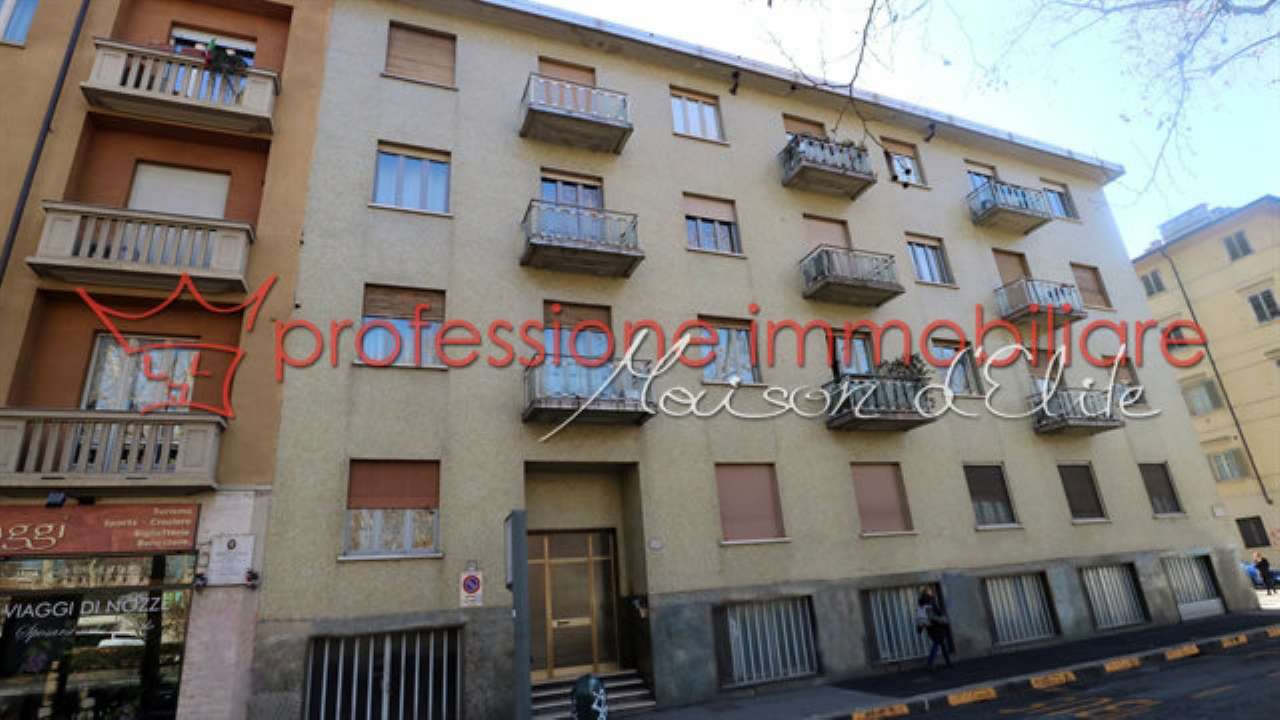  torino vendita quart: precollina professione immobiliare - maison d'elite