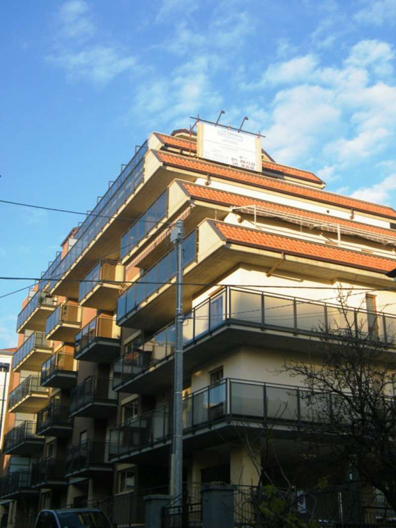  rivoli vendita quart:  vema immobiliare