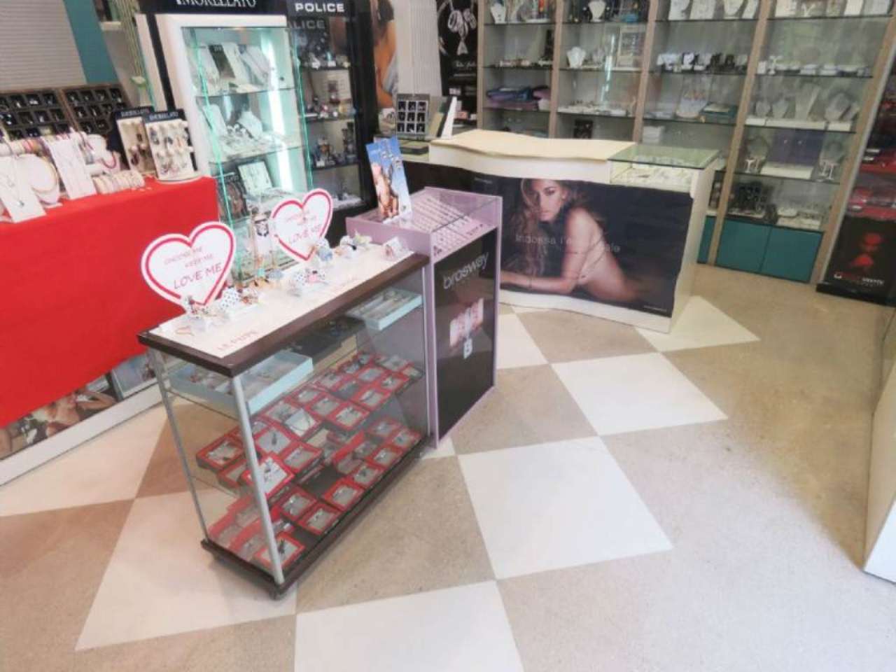 Negozio - Loc.Com. BOLZANO vendita   Milano Rimmo Immobili Alto Adige