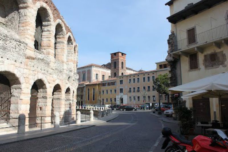 Appartamento VERONA vendita  CENTRO STORICO PIAZZETTA MUNICIPIO Erredue Immobiliare