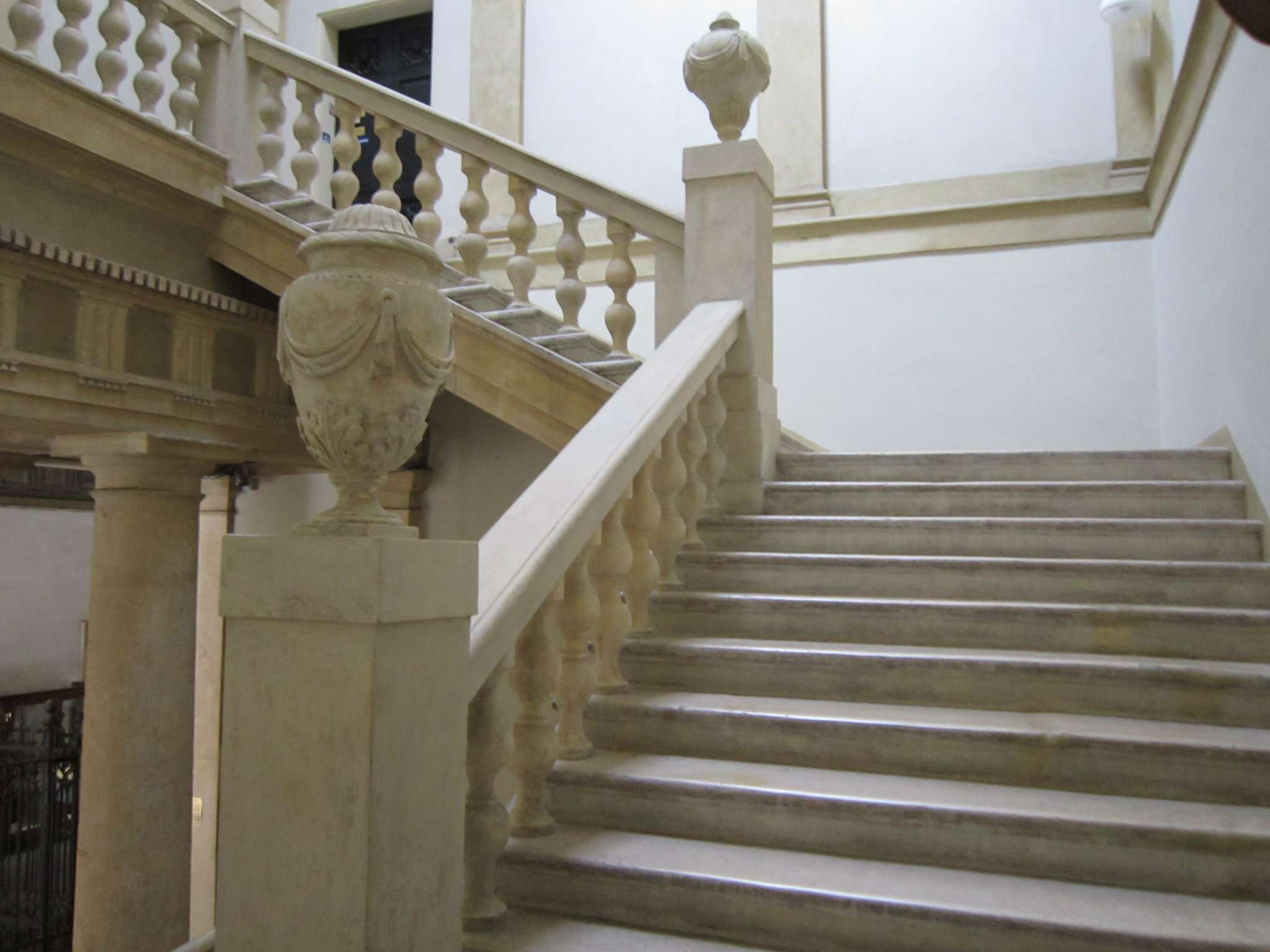  verona affitto quart: san zeno erredue-immobiliare