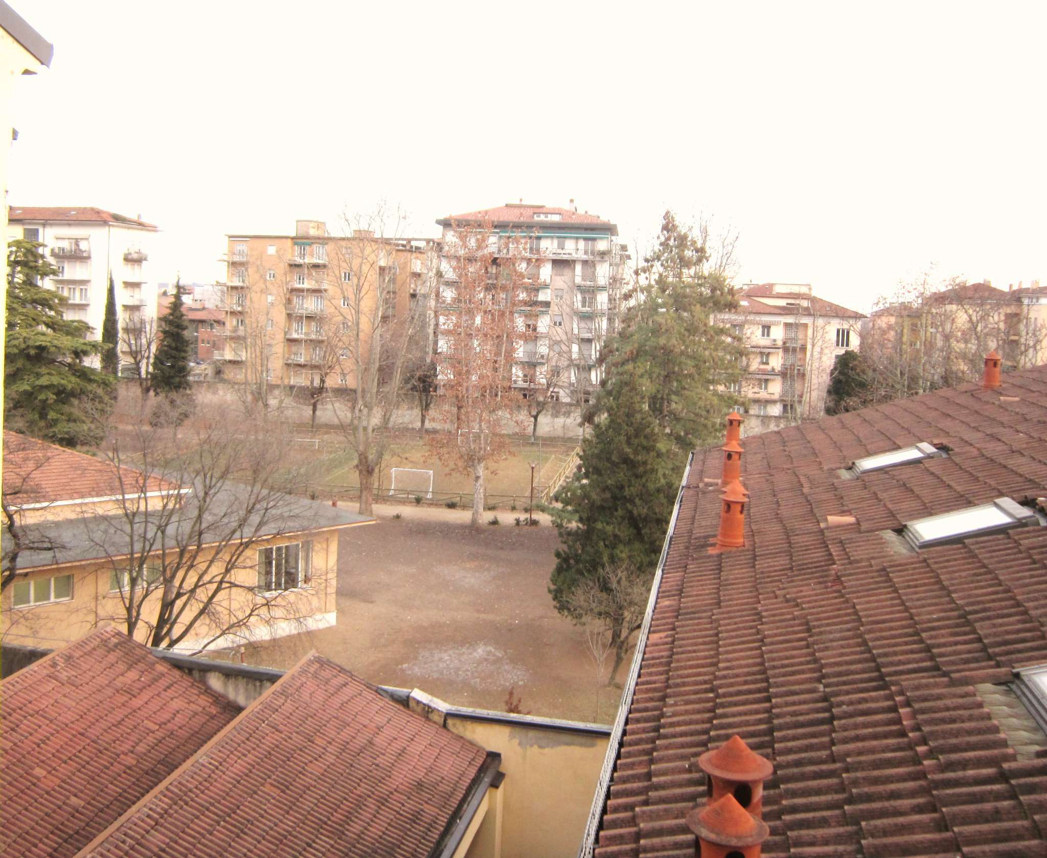  verona affitto quart: porta nuova erredue immobiliare