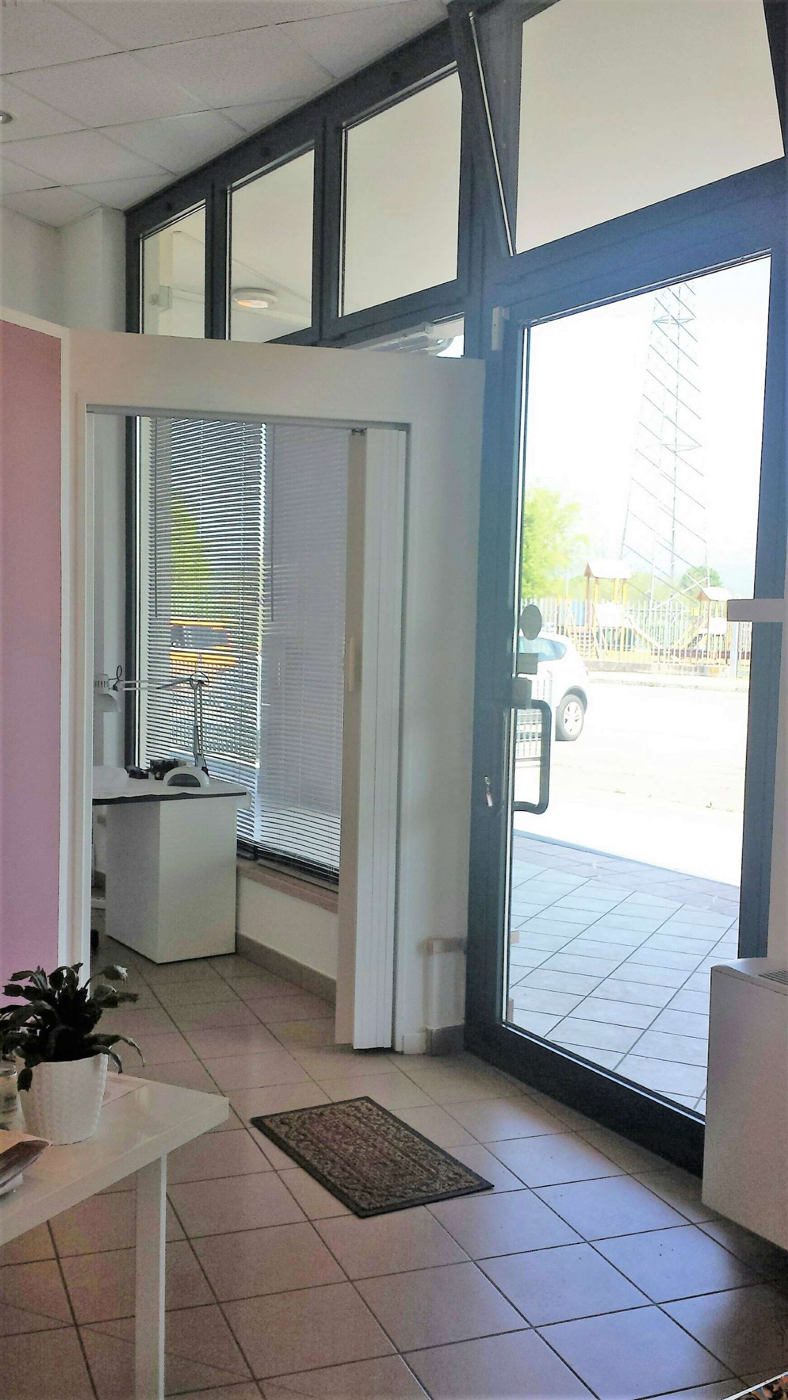 Negozio - Loc.Com. VERONA affitto  SAN MICHELE Monsignor Gentilin Erredue Immobiliare