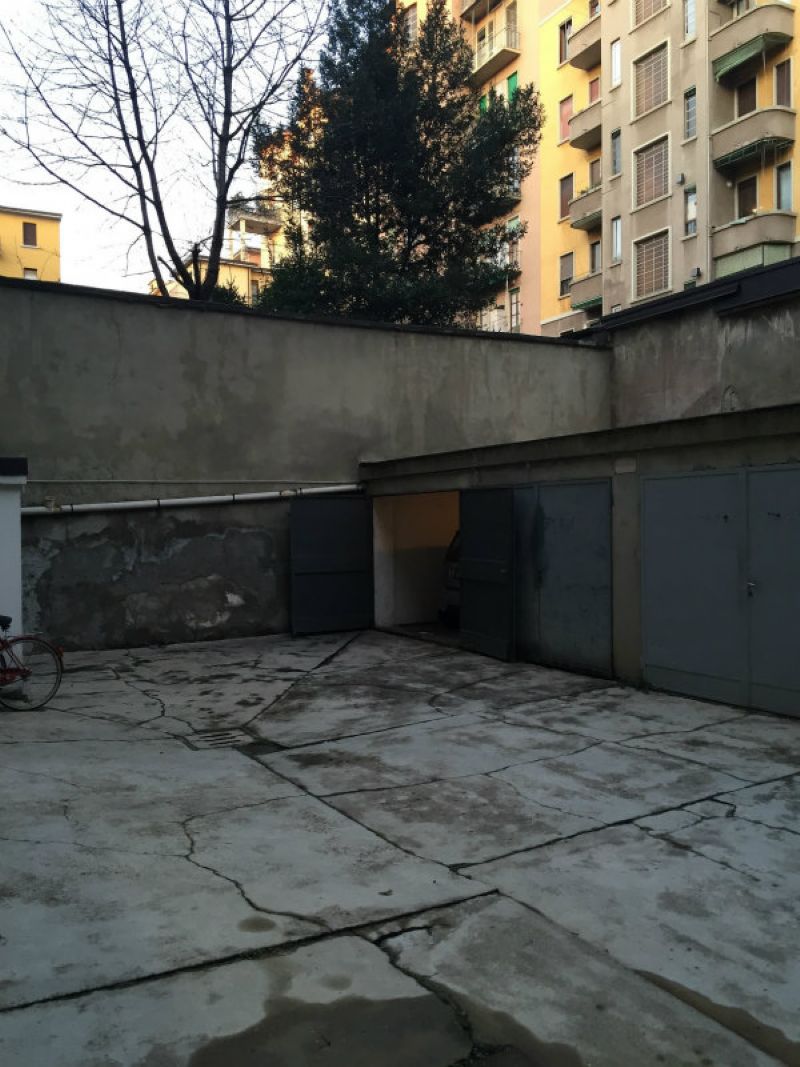 Box auto - Posto auto MILANO vendita    Studio Promozione Case