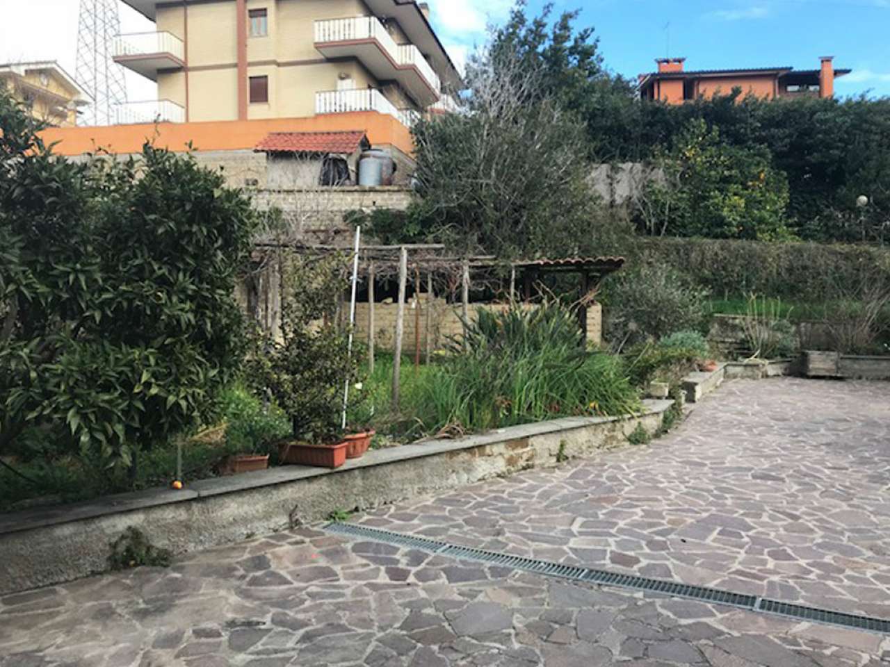 Appartamento ROMA vendita  CASALOTTI (ZONA DELLA XIX MUN.) Mombaruzzo Gruppo Sole R.E. S.N.C.