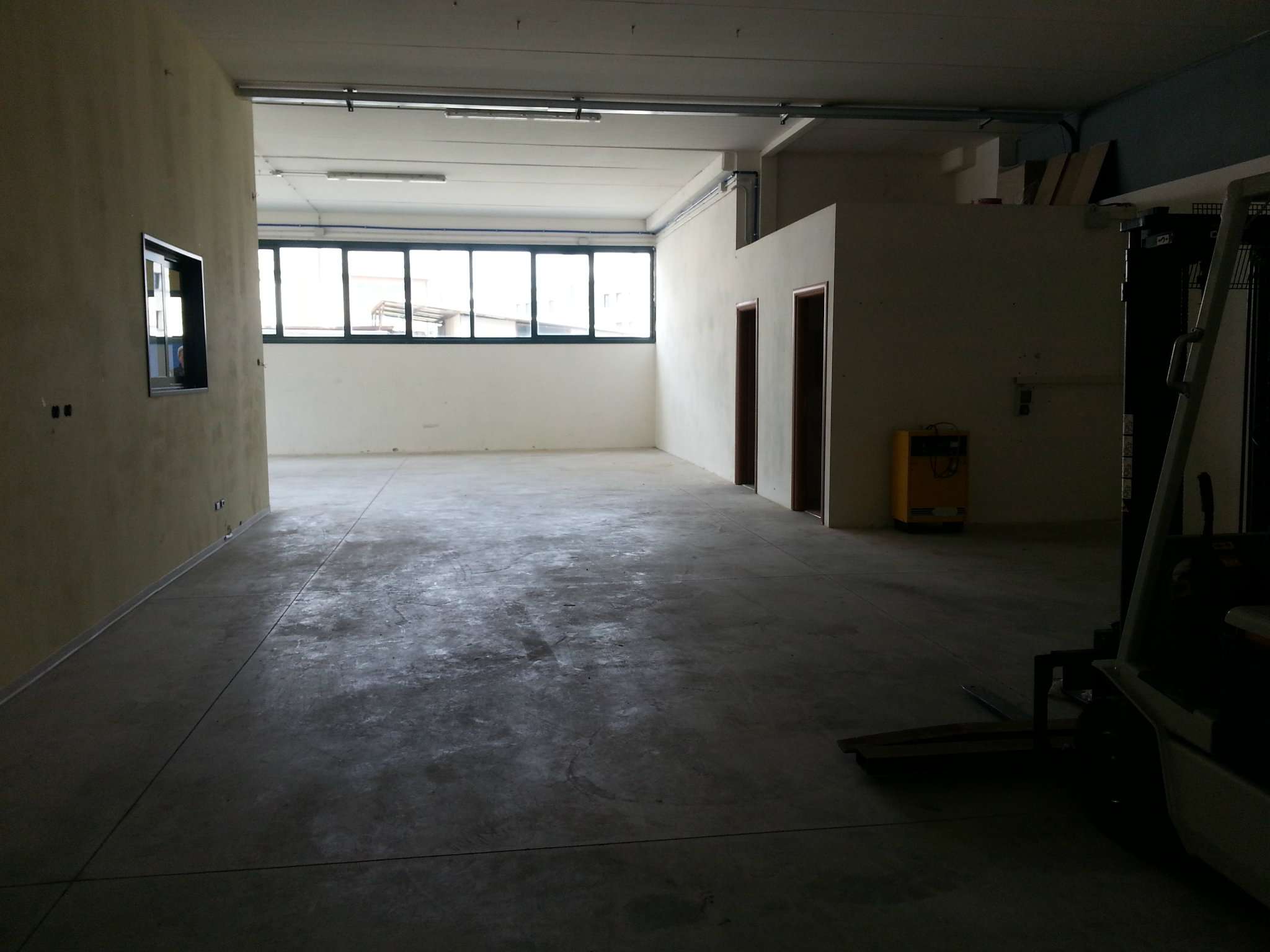 Negozio - Loc.Com. AREZZO affitto   Calamandrei L'angolo Affitti e Vendite