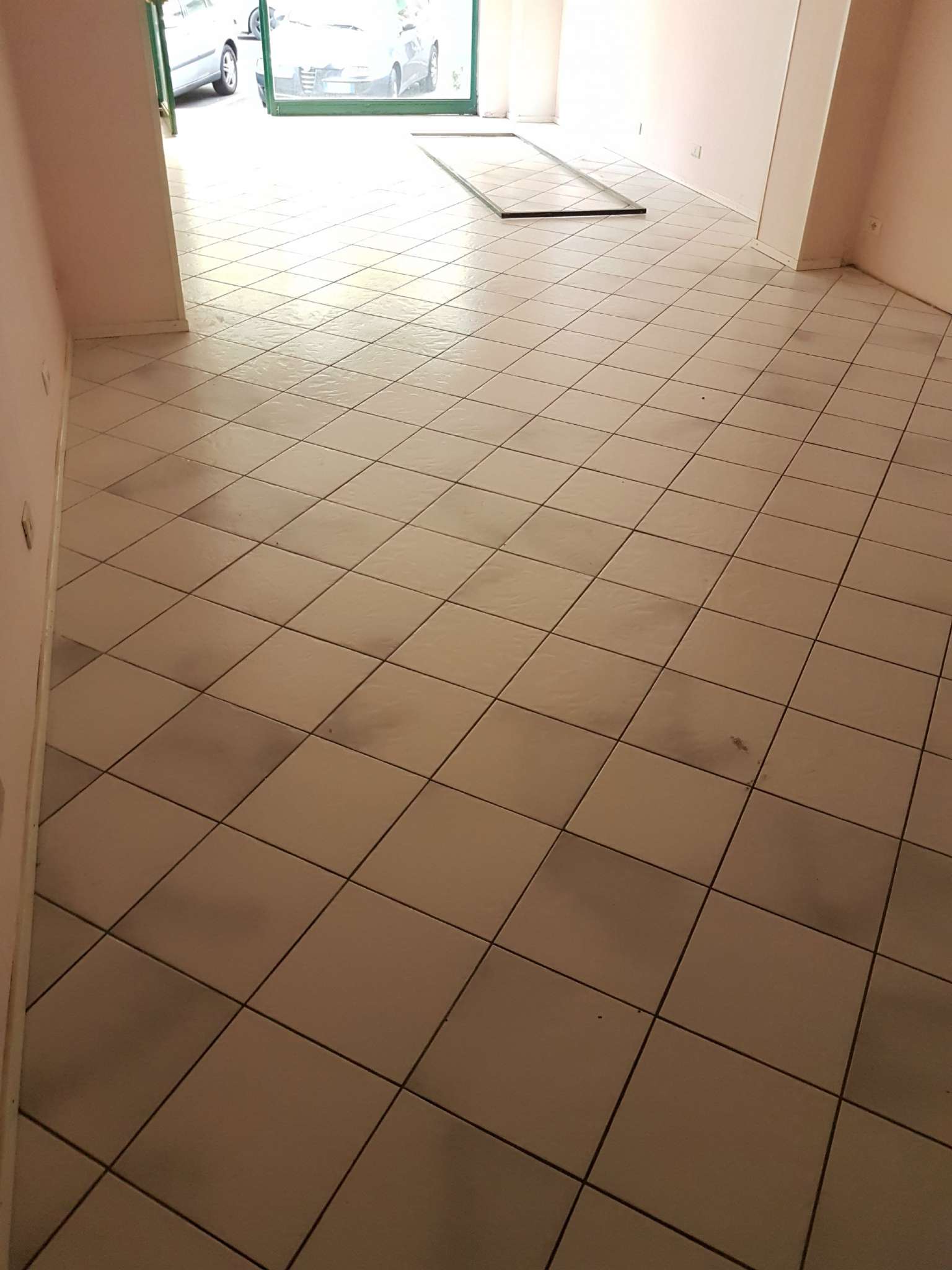 Negozio - Loc.Com. AREZZO affitto    L'angolo Affitti e Vendite