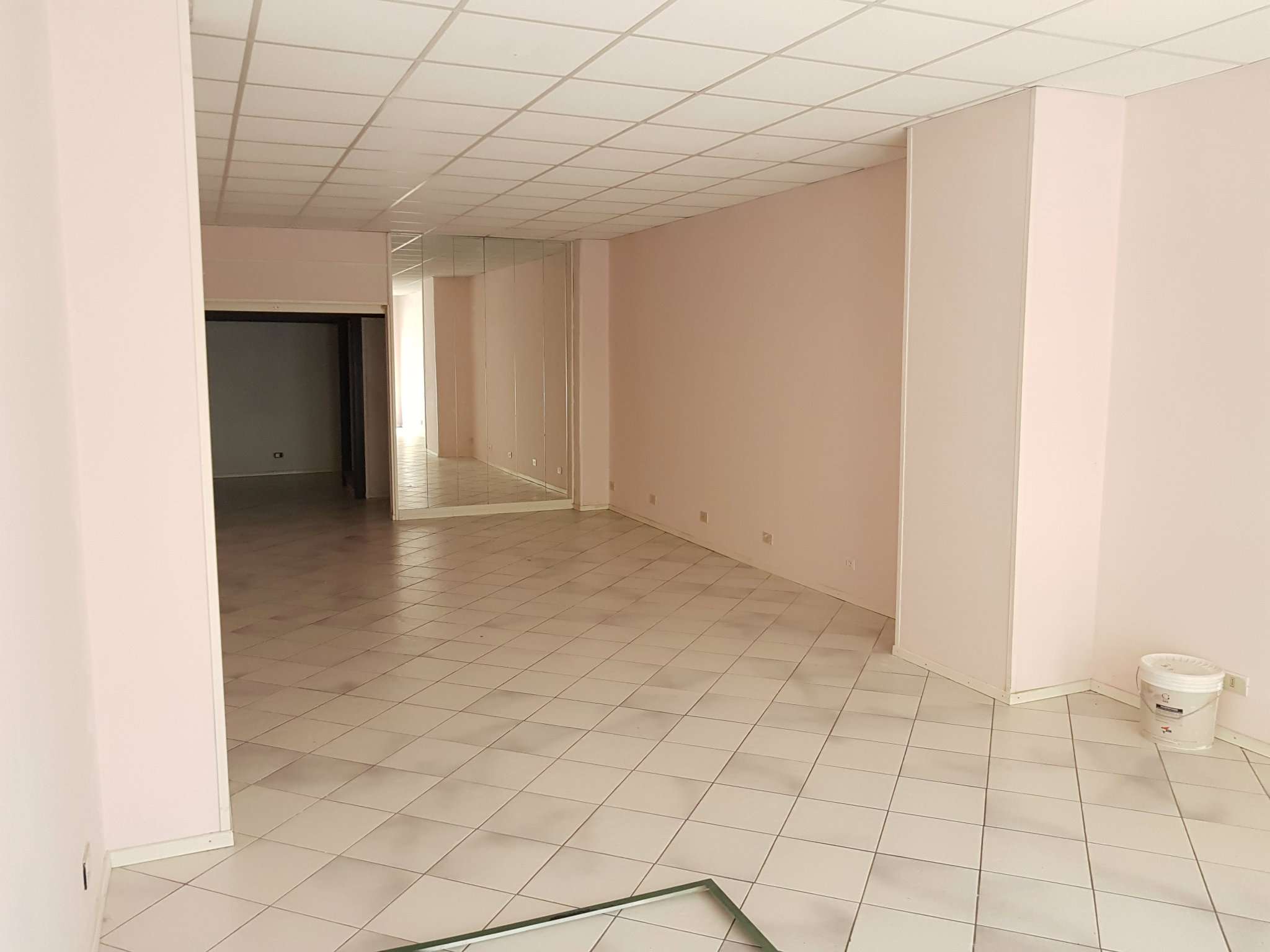 Negozio - Loc.Com. AREZZO affitto    L'angolo Affitti e Vendite