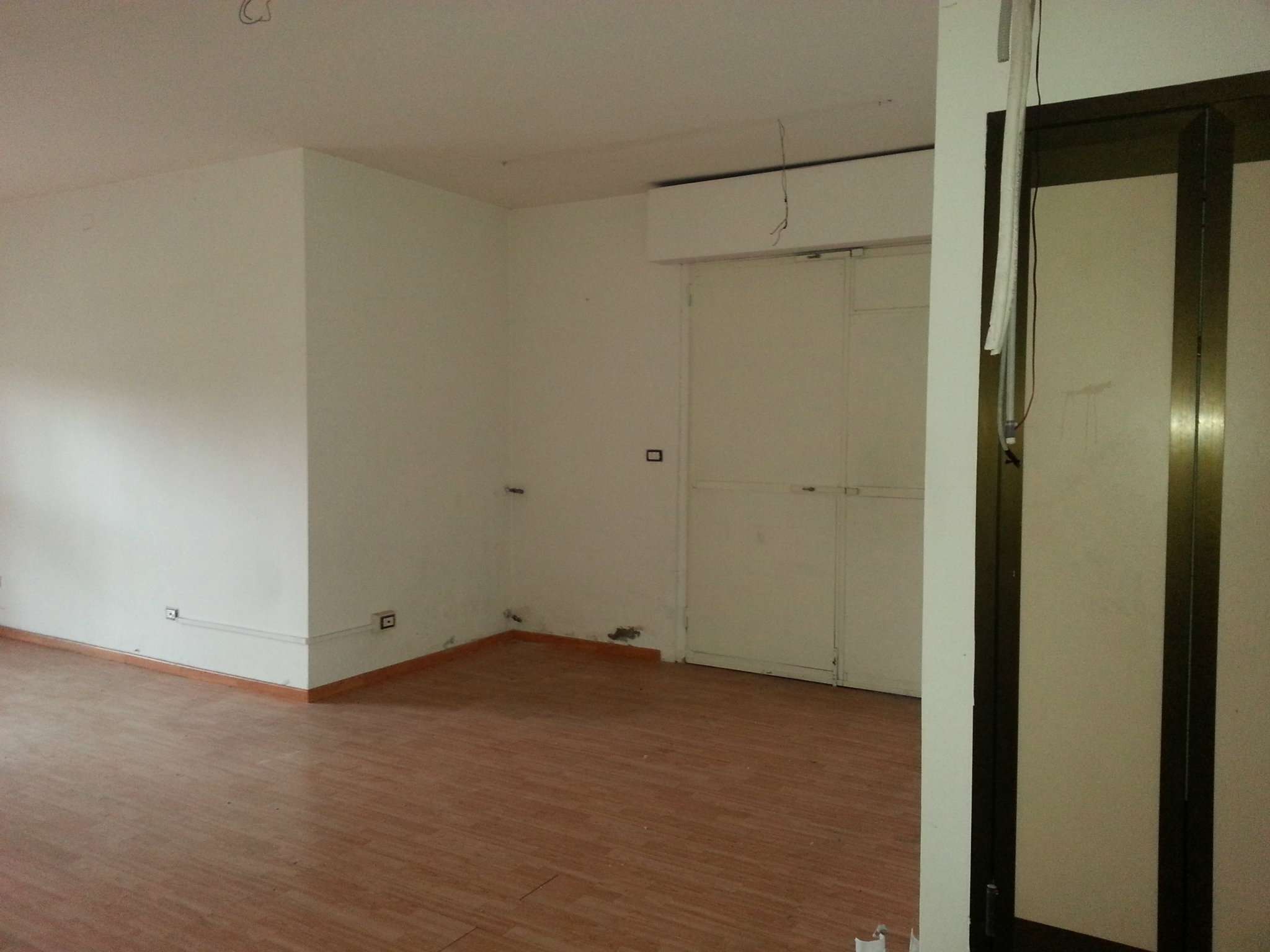 Negozio - Loc.Com. AREZZO affitto   romana L'angolo Affitti e Vendite