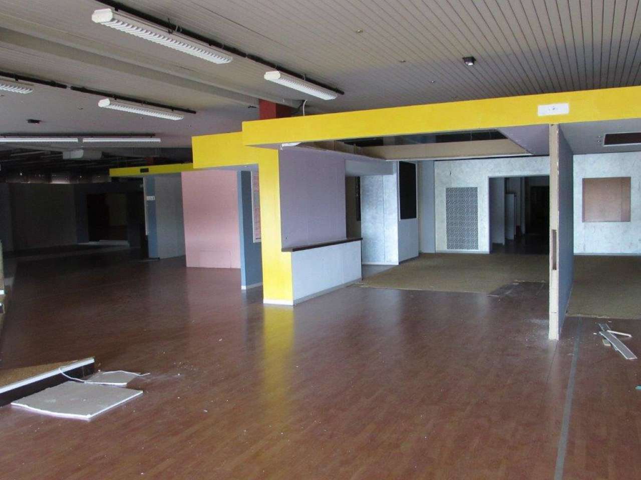 Negozio - Loc.Com. AREZZO affitto   GALVANI L'angolo Affitti e Vendite