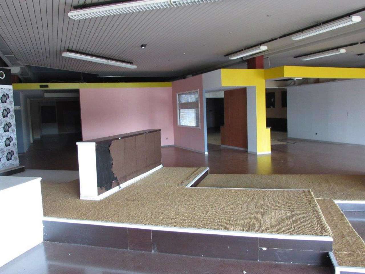 Negozio - Loc.Com. AREZZO affitto   GALVANI L'angolo Affitti e Vendite