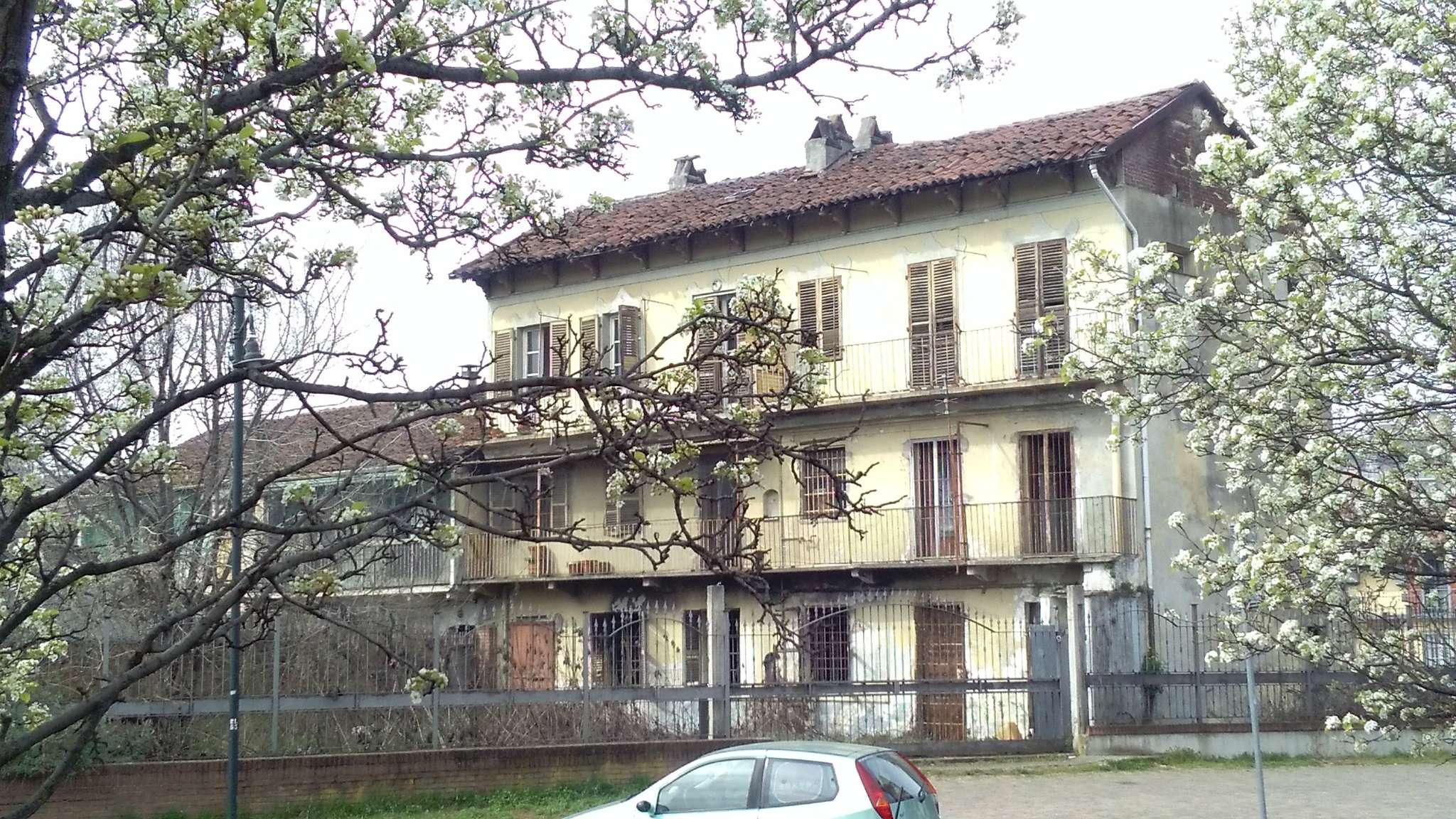 Villa Unifamiliare - Indipendente TORINO vendita  MADONNA DI CAMPAGNA vetta d'italia Evoluzione Immobiliare