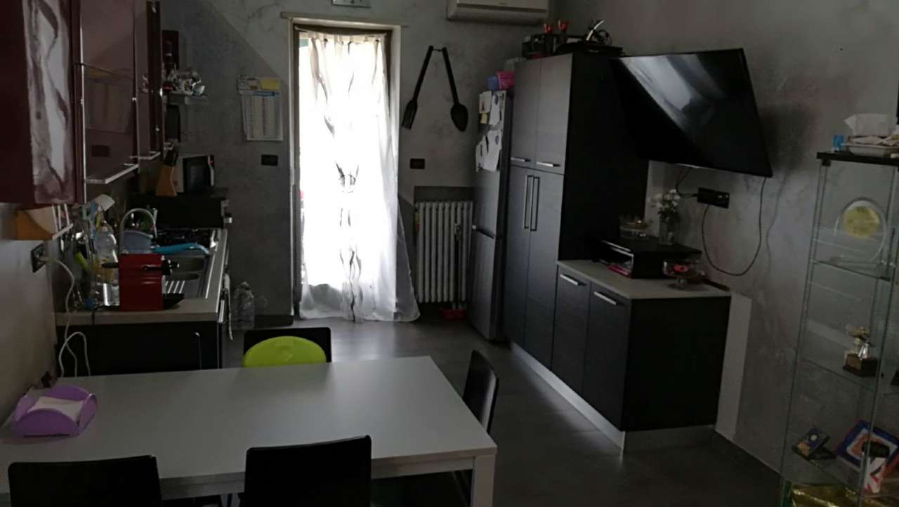 Appartamento TORINO vendita  PARELLA strada antica di collegno Evoluzione Immobiliare