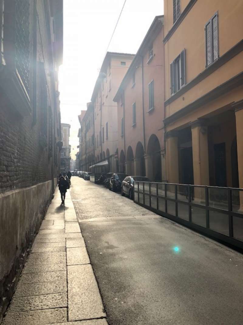 Negozio - Loc.Com. BOLOGNA vendita  CENTRO STORICO  PAOLA GAMBINI IMMOBILIARE