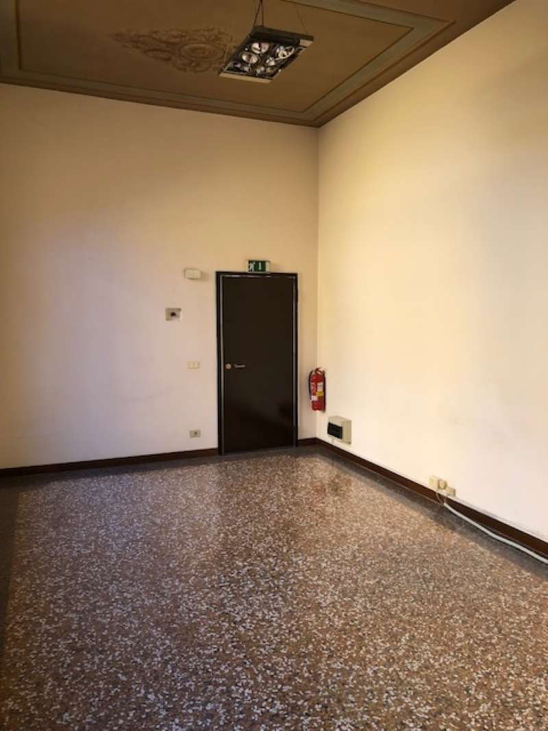 Ufficio - Loc.Com. BOLOGNA affitto  CENTRO STORICO Marsala PAOLA GAMBINI IMMOBILIARE
