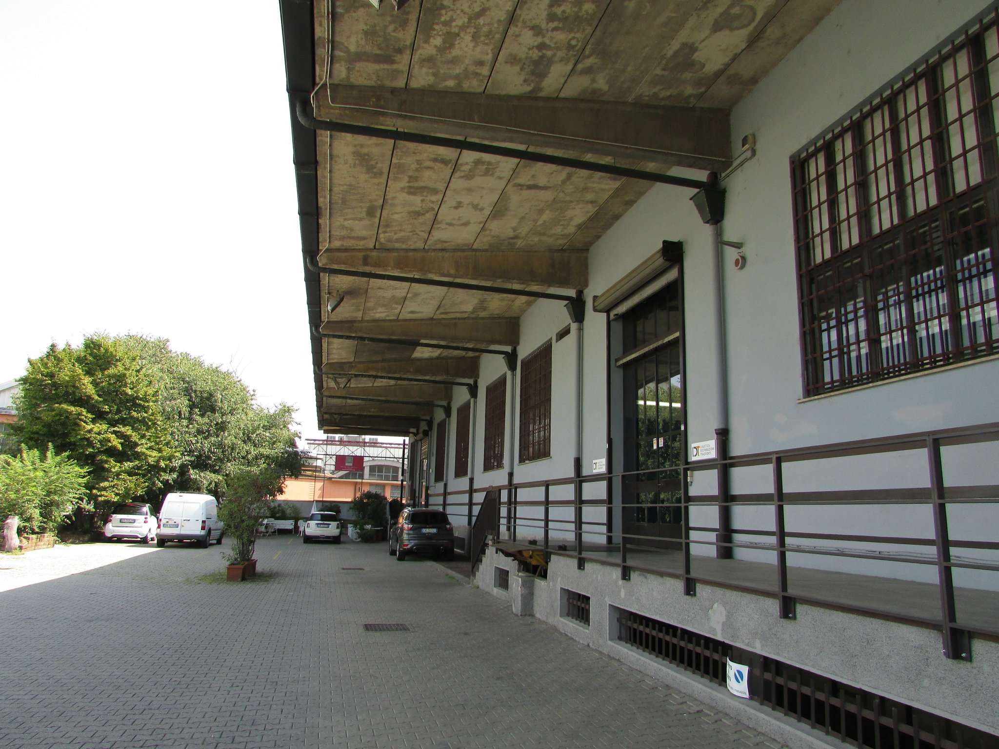  milano vendita quart: corvetto sovim-imm.re-s.a.s