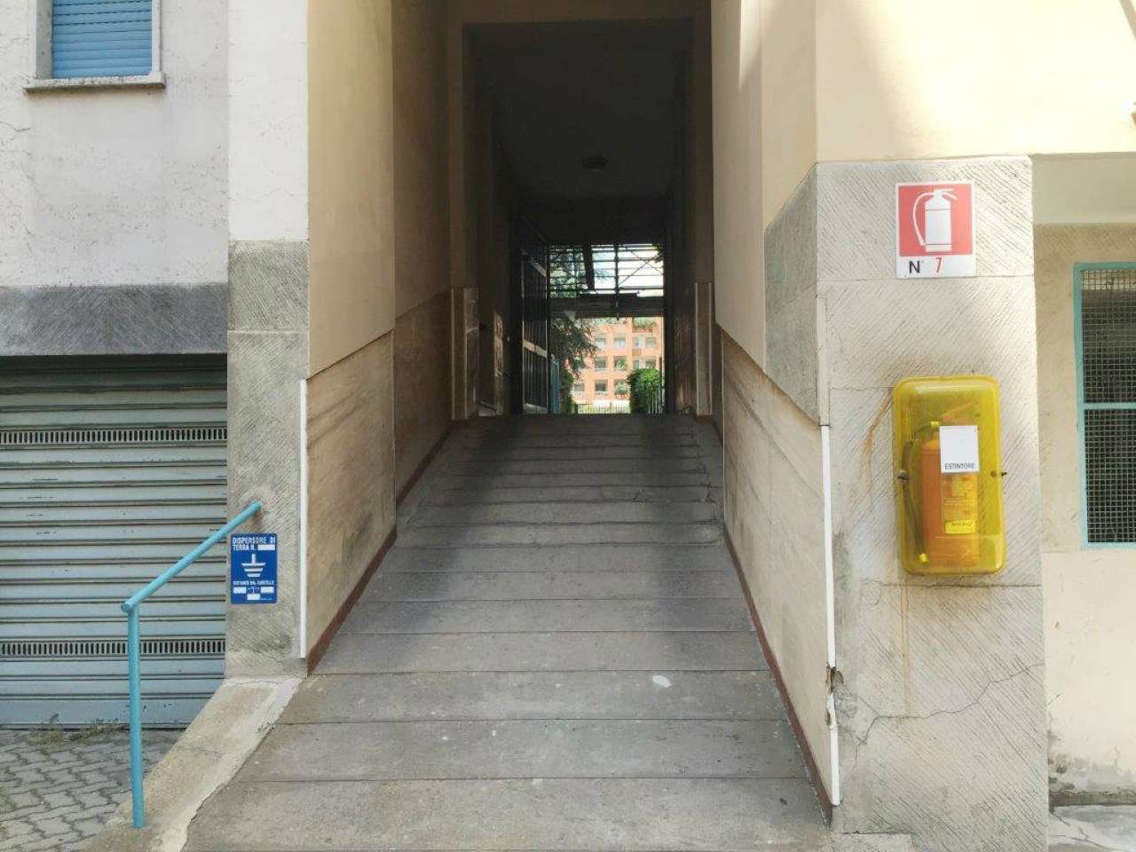 Box auto - Posto auto MILANO affitto  DE ANGELI  GIORGIO VIGANO' SRL