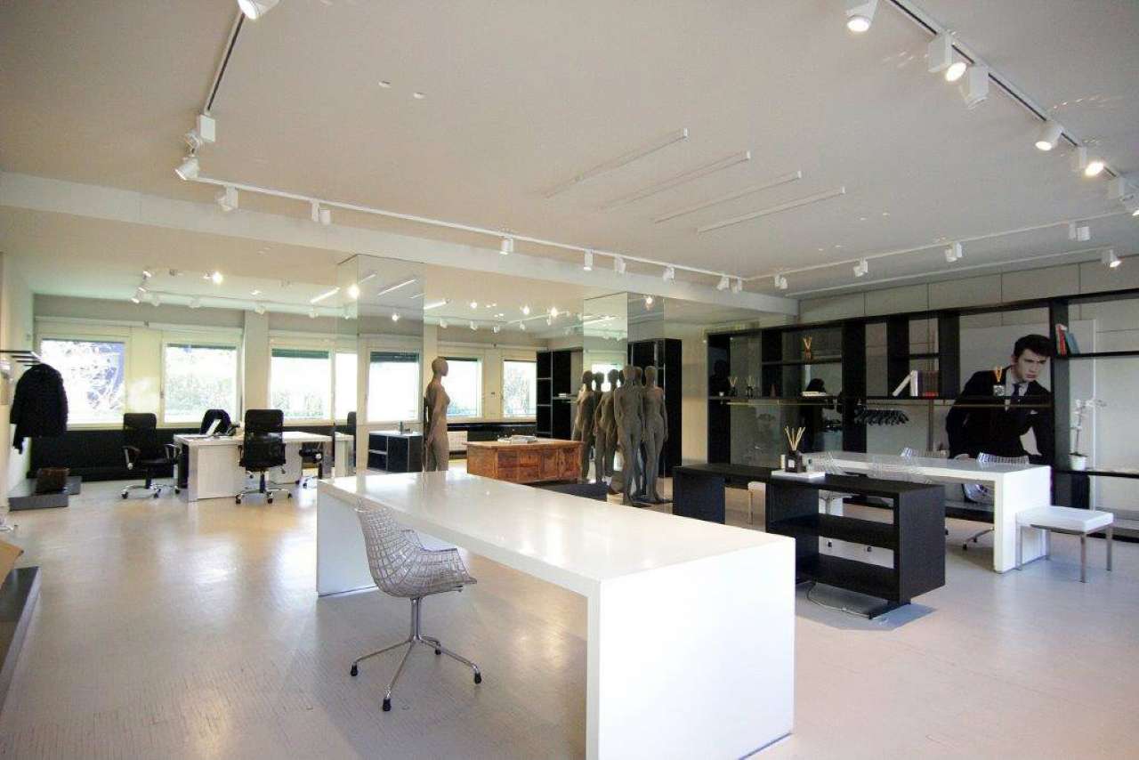 Show Room MILANO vendita  RIPAMONTI Bernardino Verro GIORGIO VIGANO' SRL