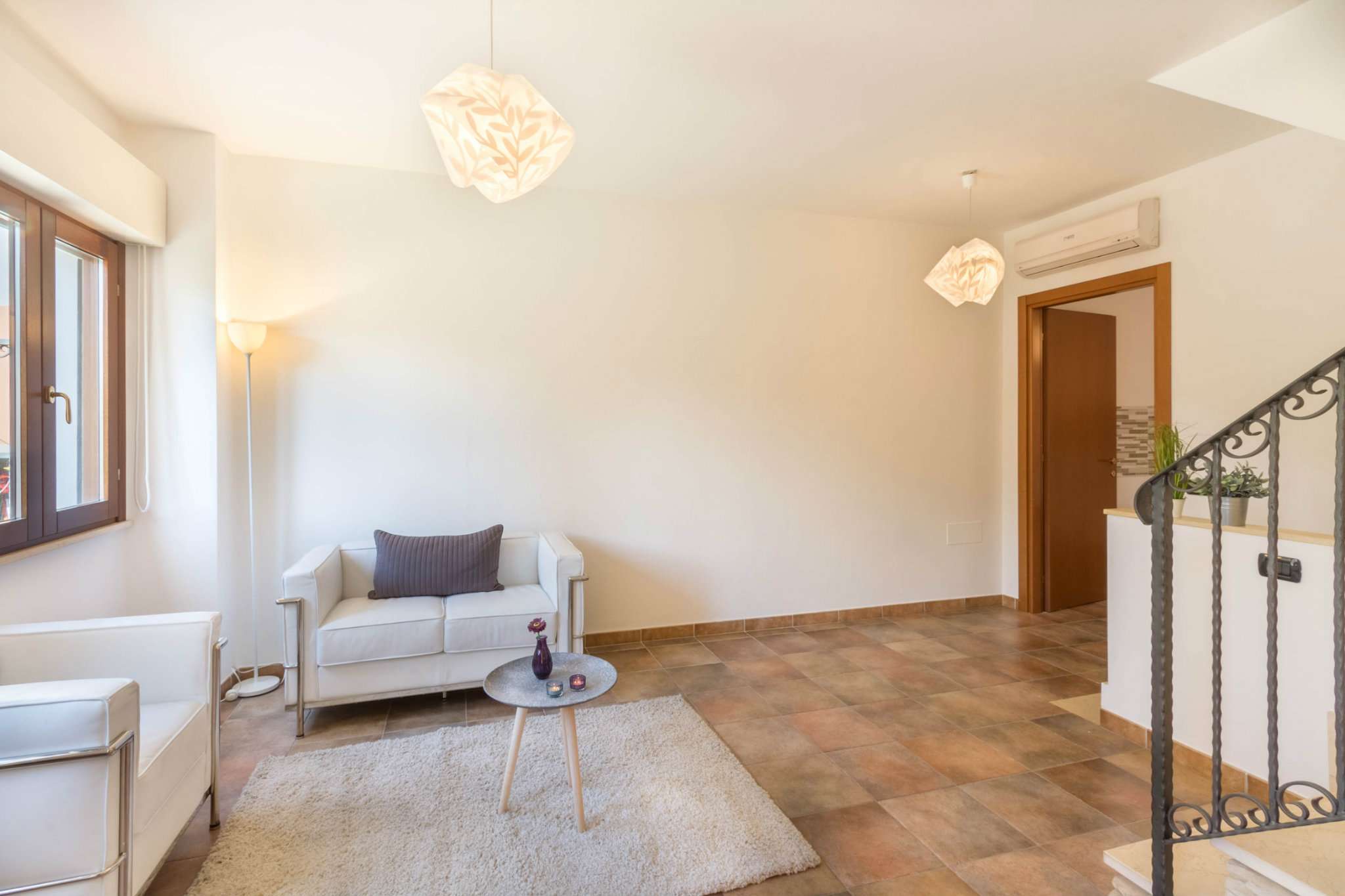 Villa Trifamiliare DECIMOMANNU vendita   Stazione Special Re