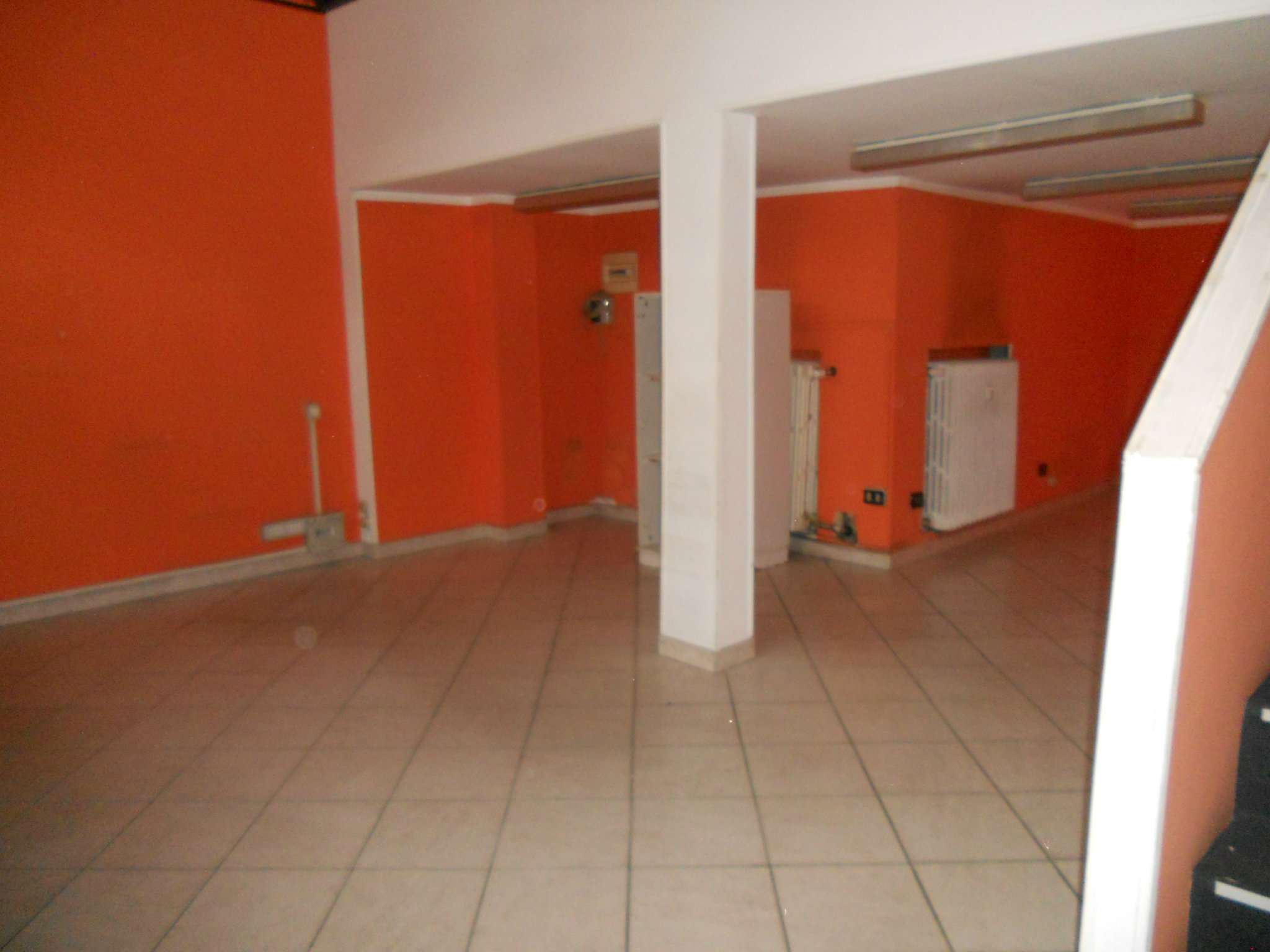 Negozio - Loc.Com. TORINO vendita  PARELLA Nicola Fabrizi Compagnia Immobiliare Collegno