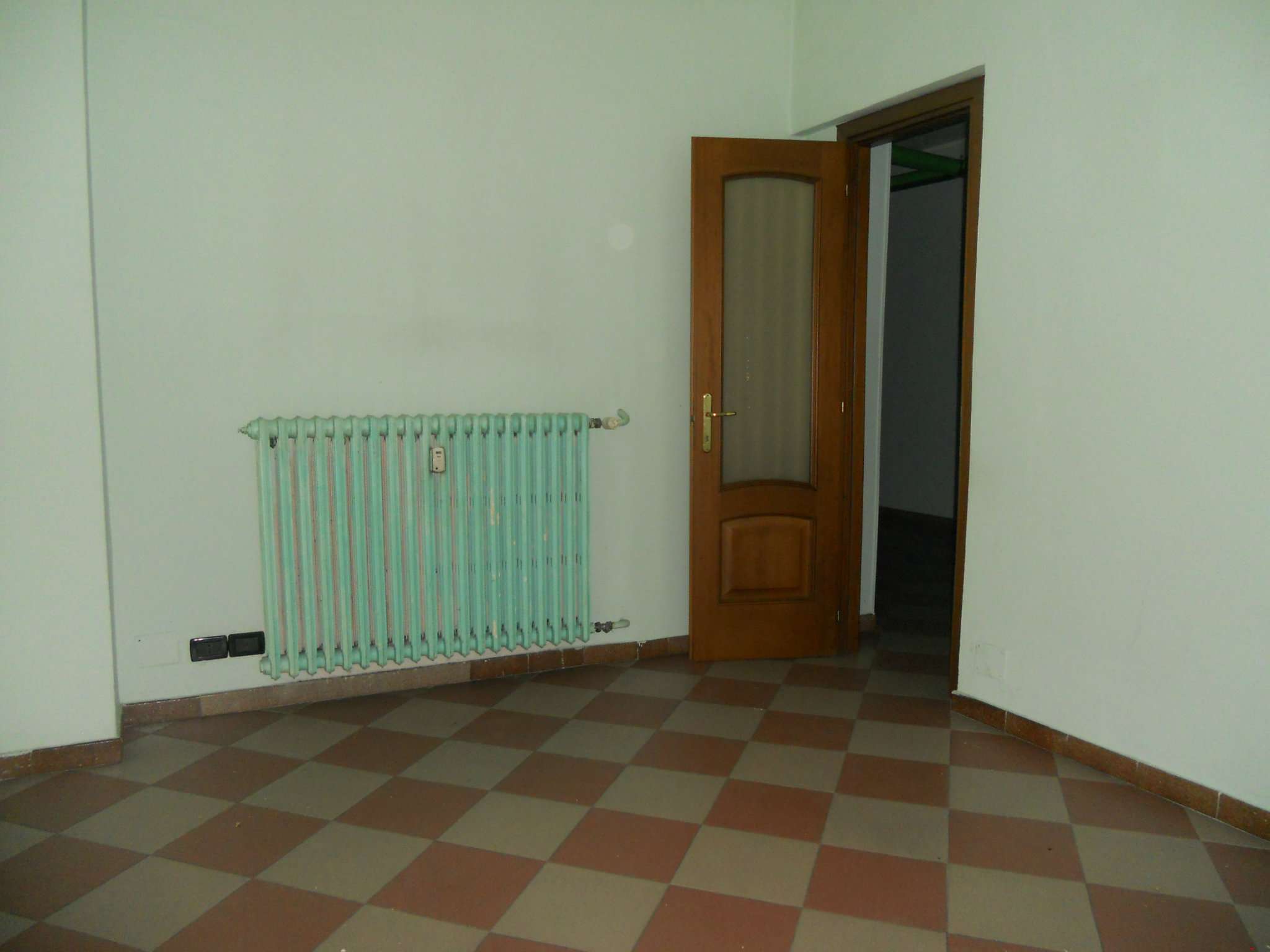 Negozio - Loc.Com. TORINO vendita  PARELLA Nicola Fabrizi Compagnia Immobiliare Collegno