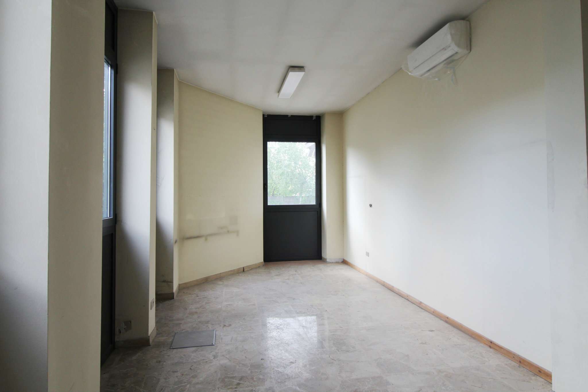 Negozio - Loc.Com. TORINO affitto  MADONNA DI CAMPAGNA Reiss Romoli Compagnia Immobiliare Collegno