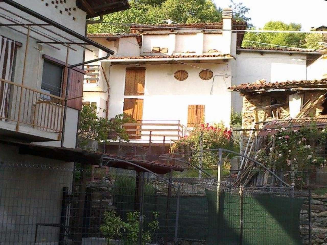 Villa Unifamiliare - Indipendente VISTRORIO vendita    CENTRALEDILE SRL
