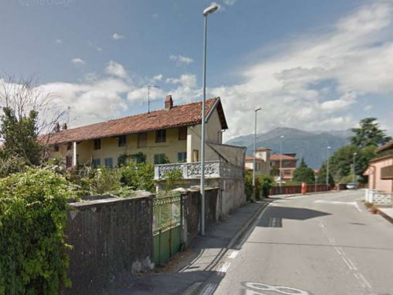  ivrea vendita quart:  centraledile srl