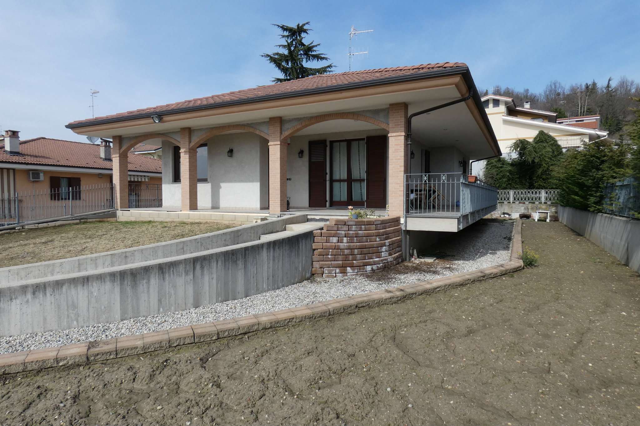 Villa BRA vendita   Don Orione Immobiliare Braidese