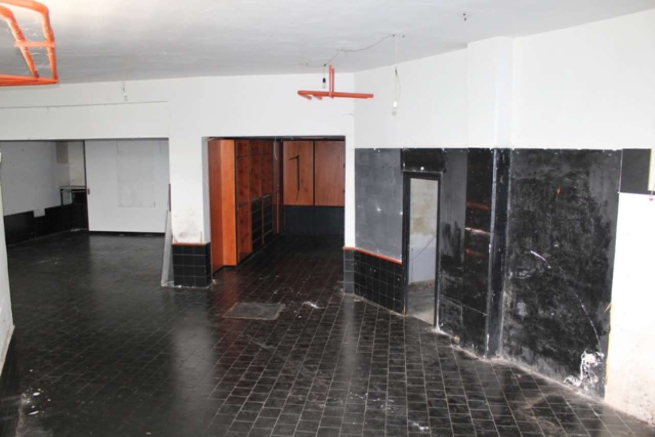 Negozio - Loc.Com. NAPOLI affitto  VOMERO Colli Aminei LEONARDO IMMOBILIARE AGENZIA NAPOLI